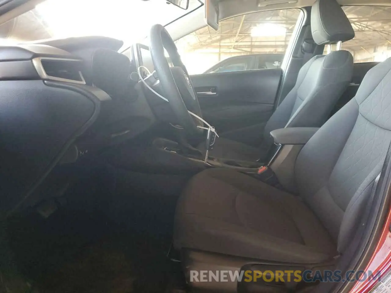 7 fotografías del automóvil dañado 5YFEPRAE1LP093539 TOYOTA COROLLA 2020