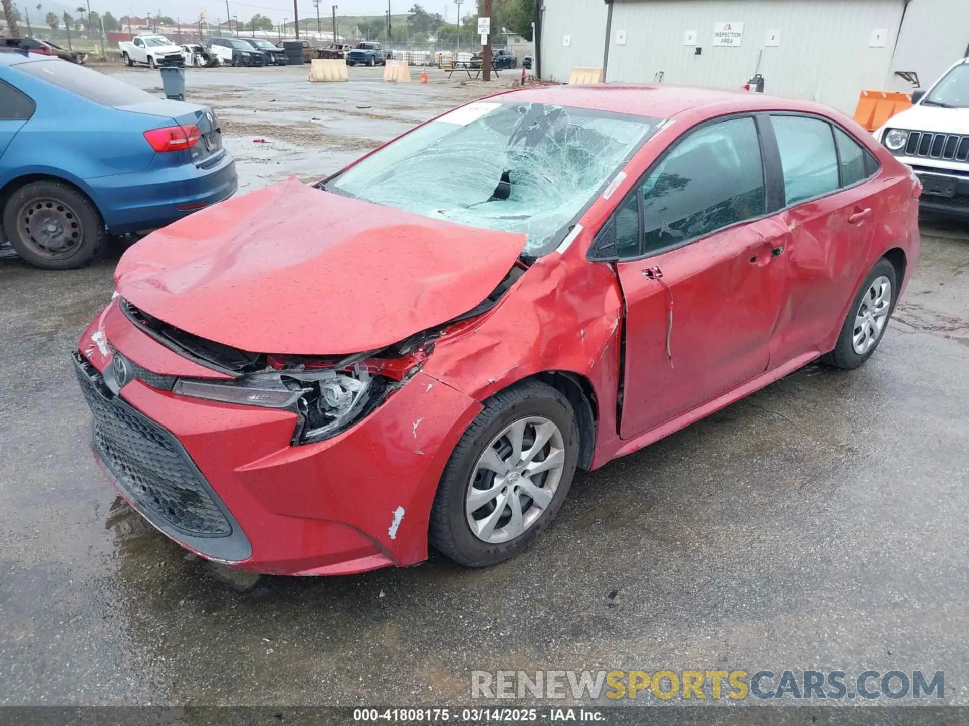 2 fotografías del automóvil dañado 5YFEPRAE1LP096201 TOYOTA COROLLA 2020
