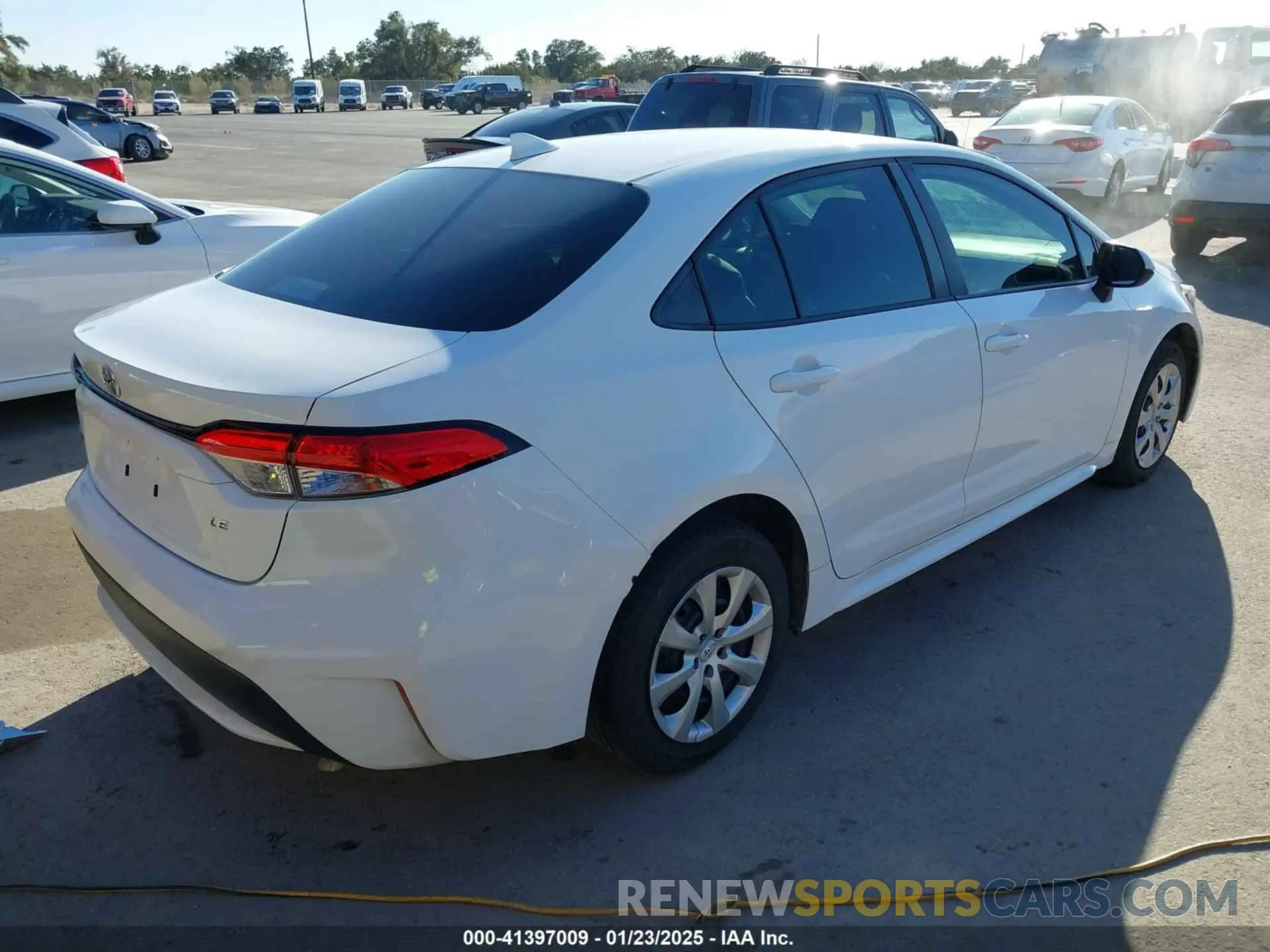 4 fotografías del automóvil dañado 5YFEPRAE1LP099714 TOYOTA COROLLA 2020