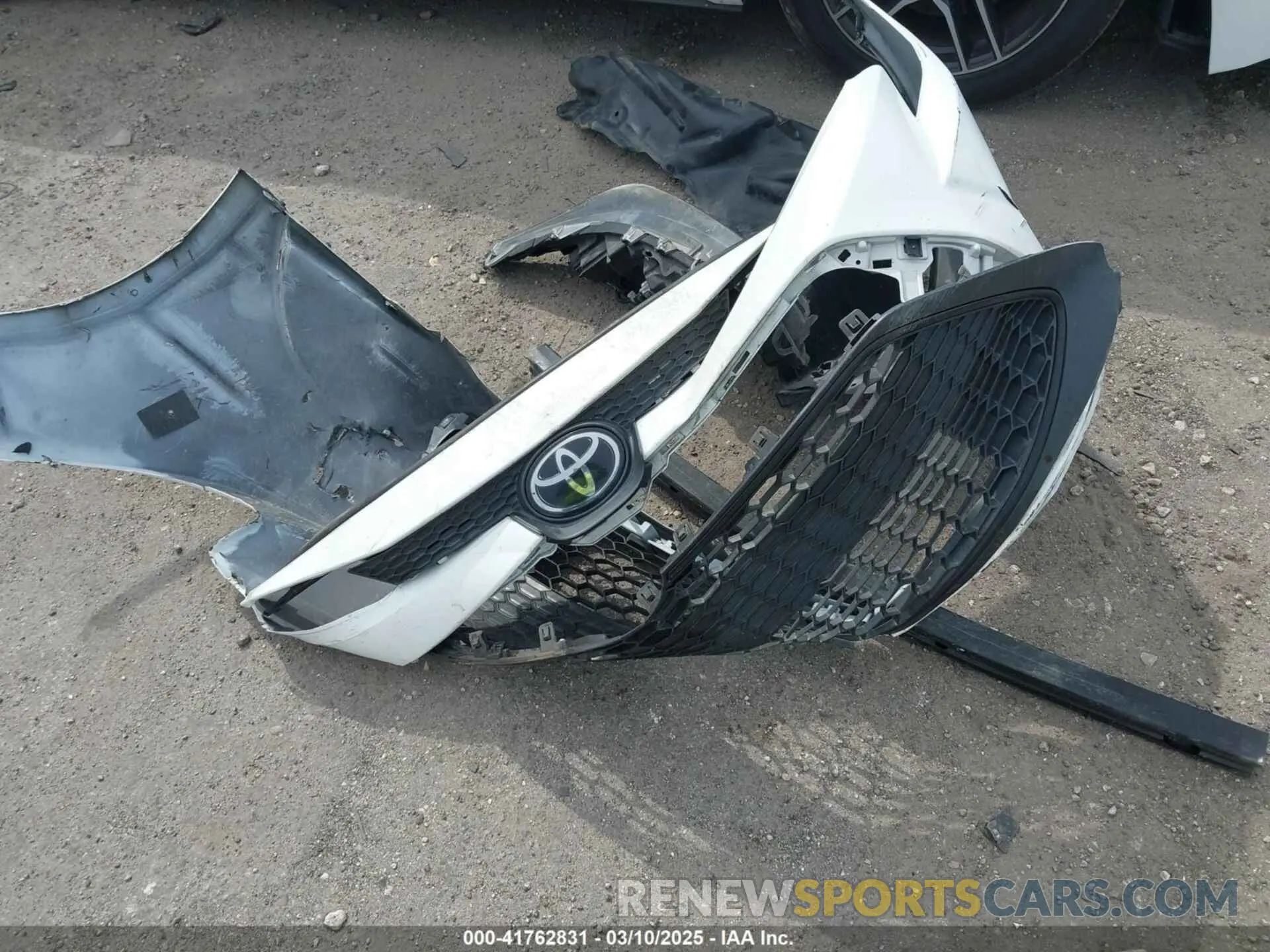 12 fotografías del automóvil dañado 5YFEPRAE1LP117970 TOYOTA COROLLA 2020