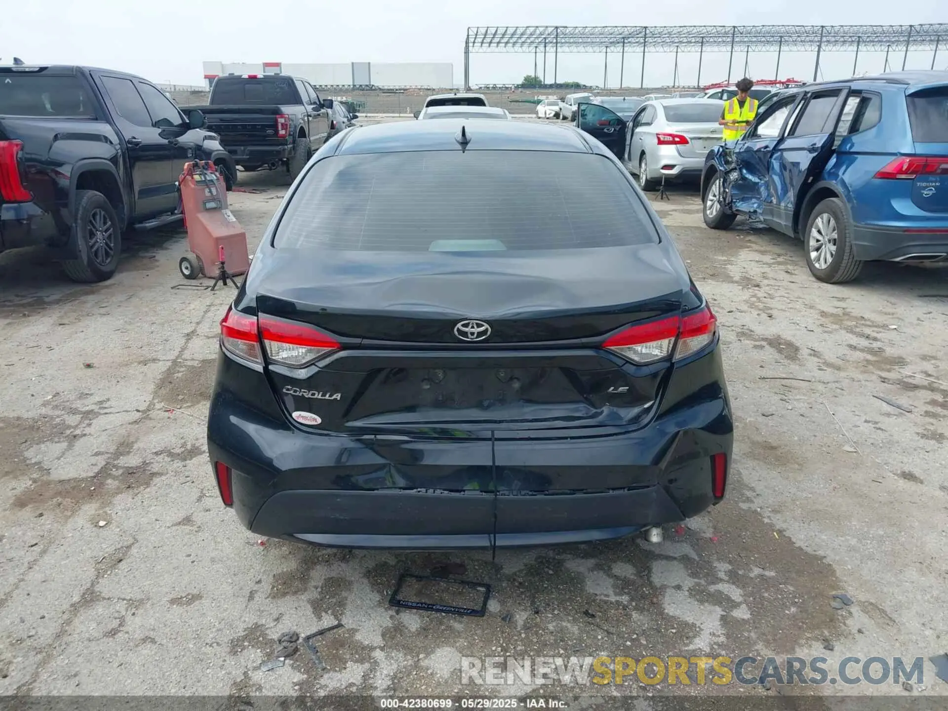 16 fotografías del automóvil dañado 5YFEPRAE1LP118651 TOYOTA COROLLA 2020
