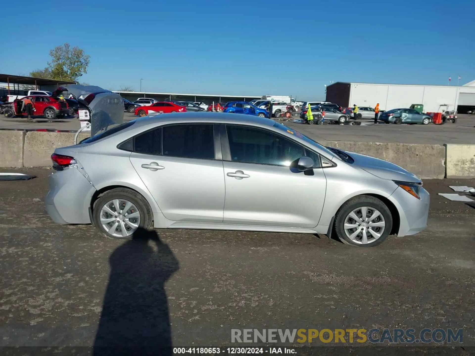 13 fotografías del automóvil dañado 5YFEPRAE1LP132209 TOYOTA COROLLA 2020