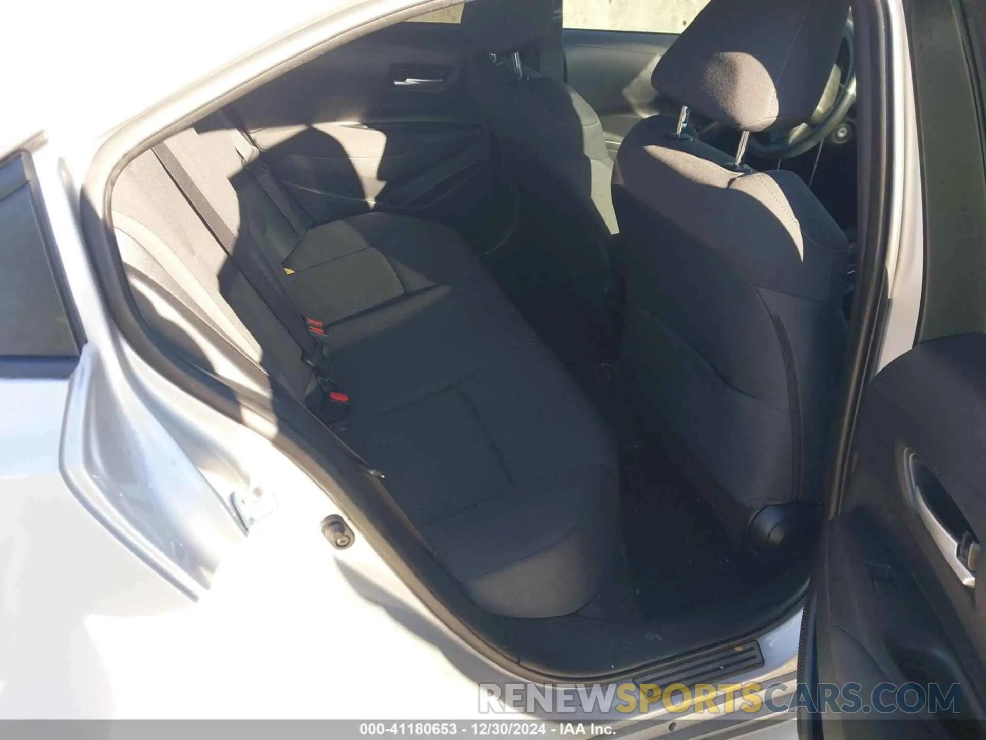 8 fotografías del automóvil dañado 5YFEPRAE1LP132209 TOYOTA COROLLA 2020