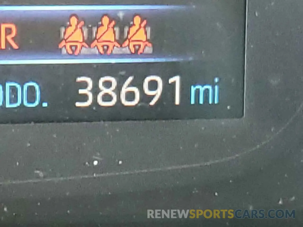 8 fotografías del automóvil dañado 5YFEPRAE1LP133232 TOYOTA COROLLA 2020