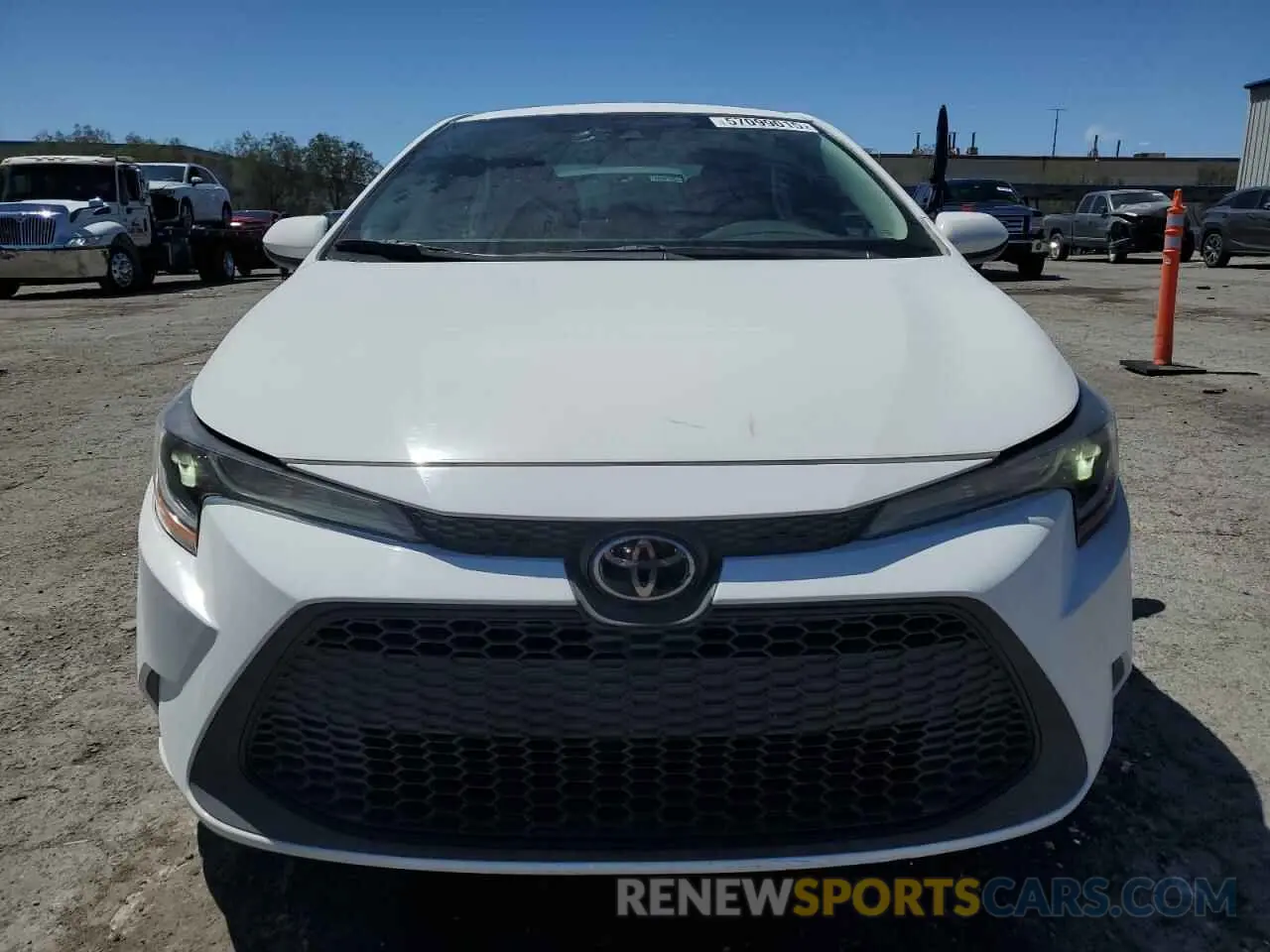 5 fotografías del automóvil dañado 5YFEPRAE1LP138303 TOYOTA COROLLA 2020