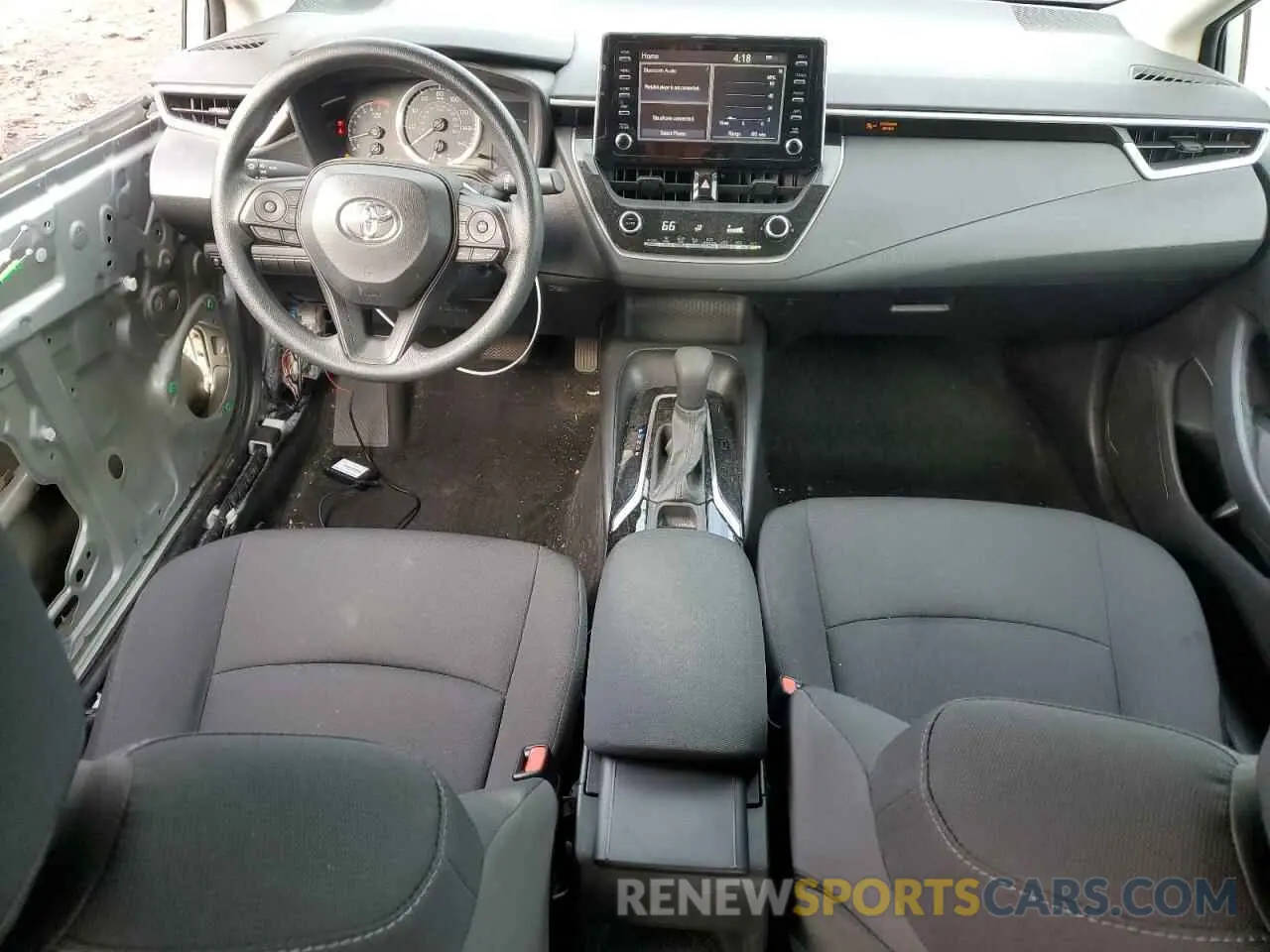 8 fotografías del automóvil dañado 5YFEPRAE1LP143744 TOYOTA COROLLA 2020