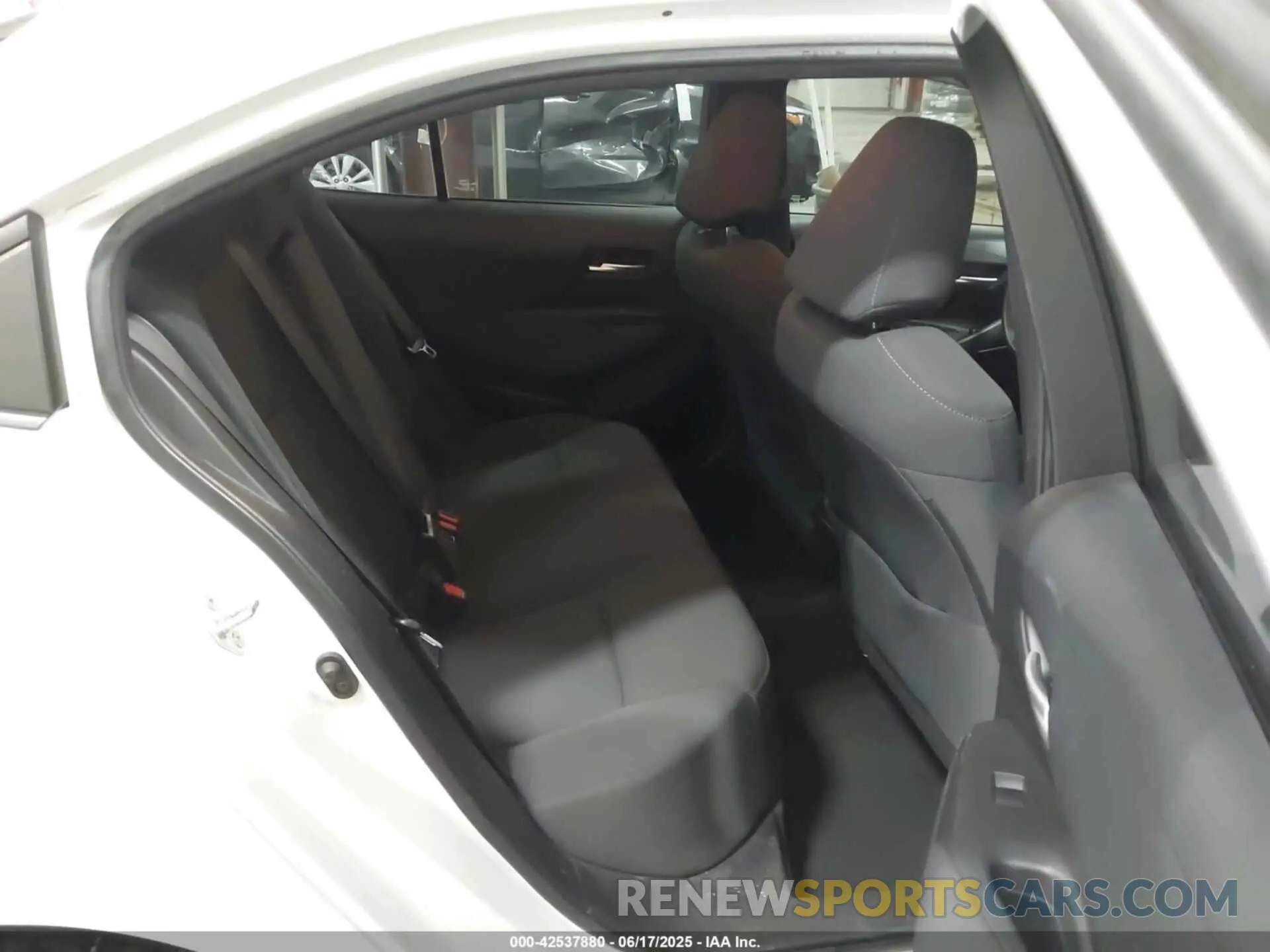 8 fotografías del automóvil dañado 5YFEPRAE2LP006375 TOYOTA COROLLA 2020