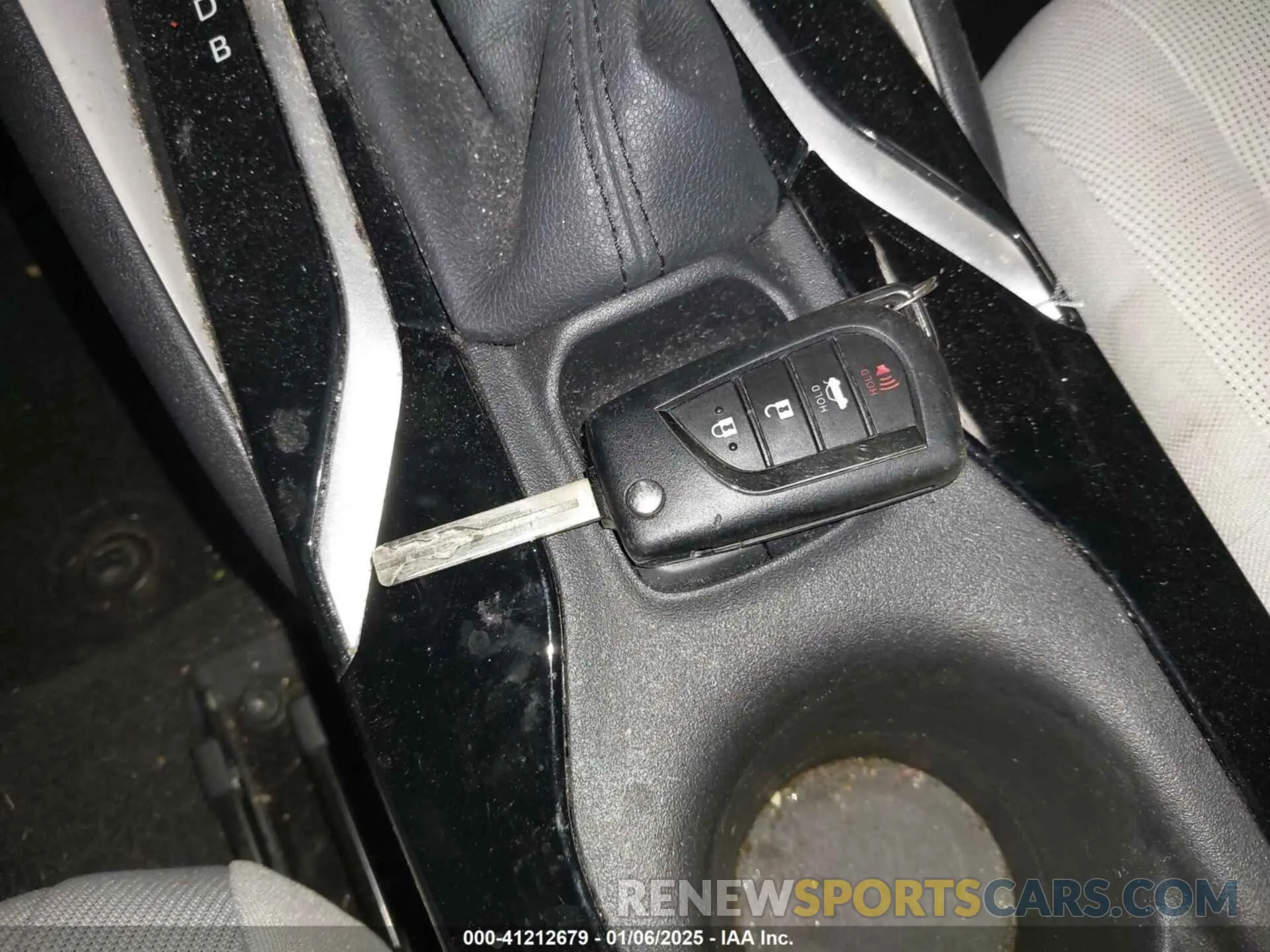 11 fotografías del automóvil dañado 5YFEPRAE2LP015920 TOYOTA COROLLA 2020