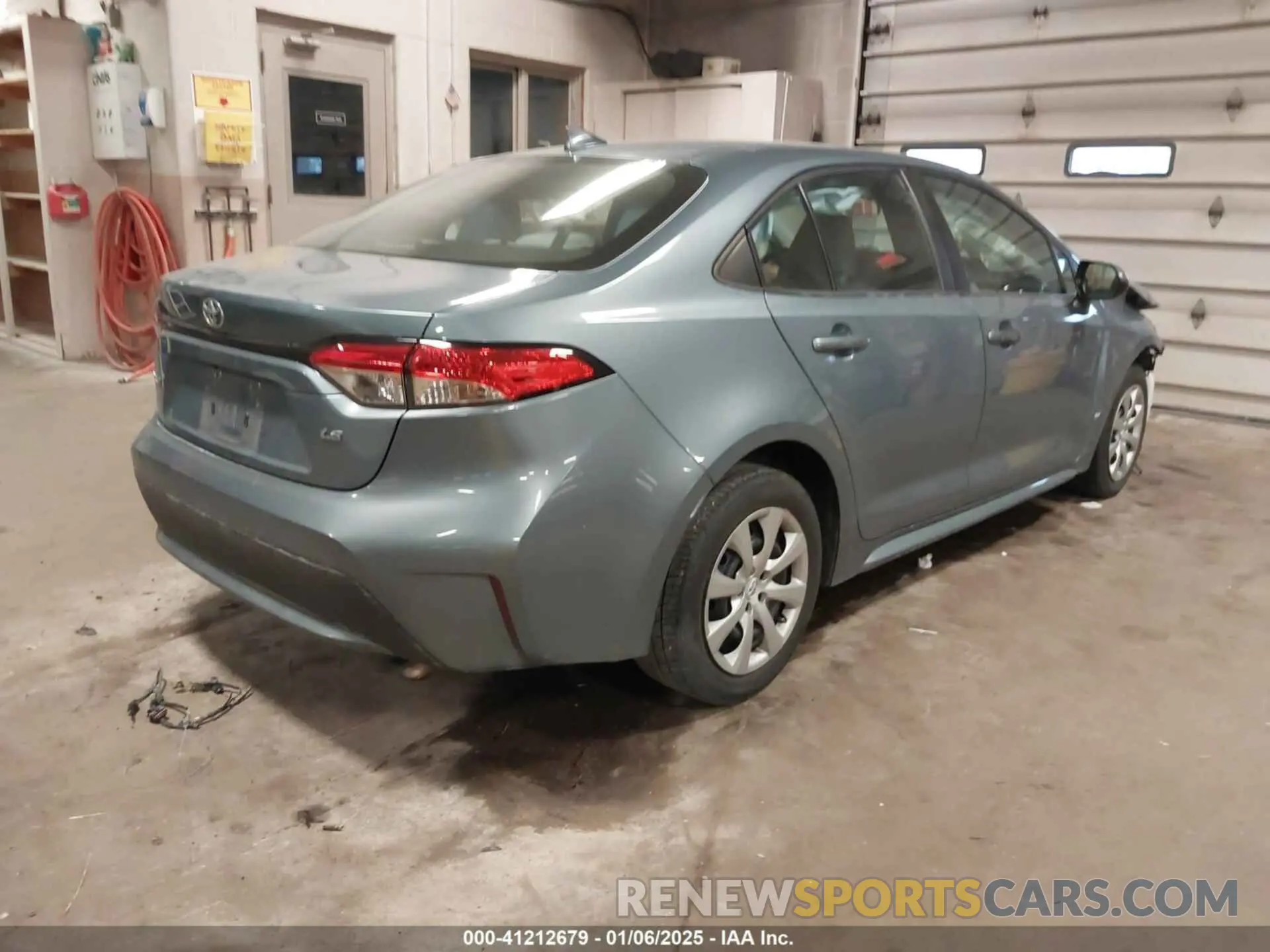 4 fotografías del automóvil dañado 5YFEPRAE2LP015920 TOYOTA COROLLA 2020