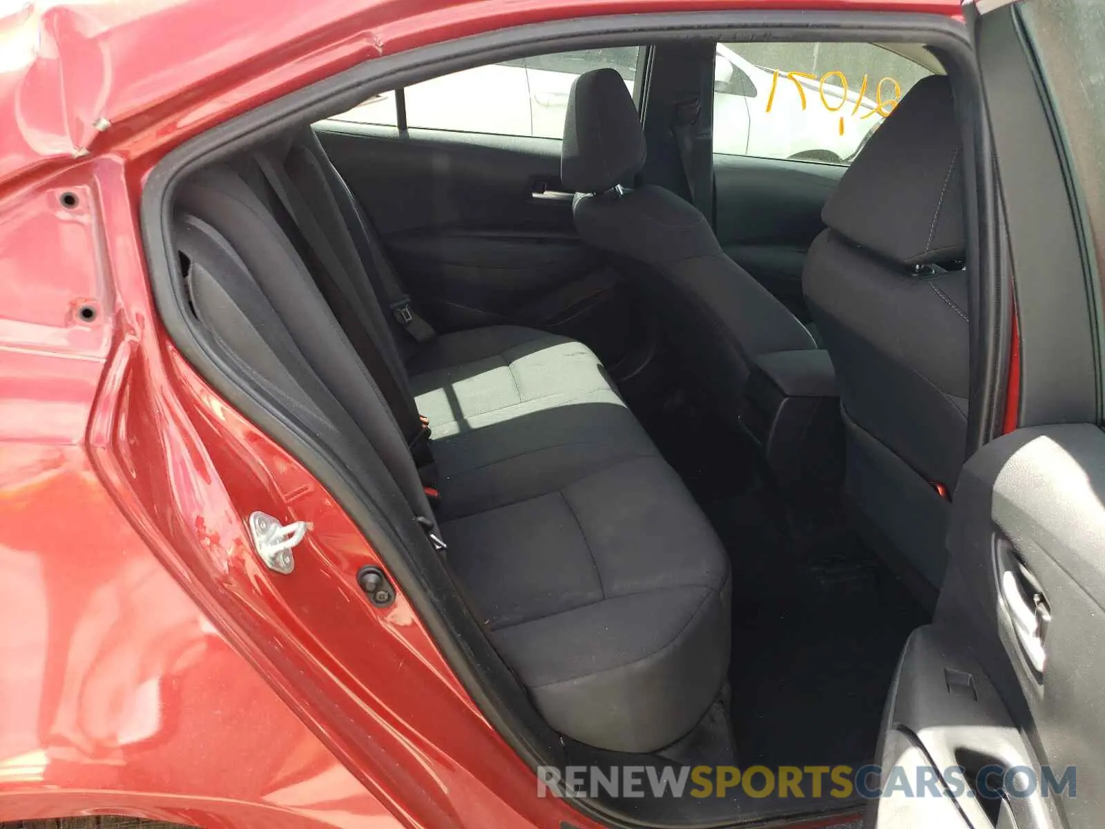 6 fotografías del automóvil dañado 5YFEPRAE2LP038176 TOYOTA COROLLA 2020