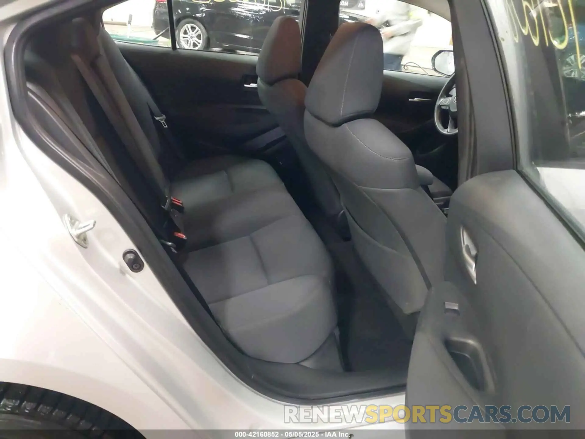 8 fotografías del automóvil dañado 5YFEPRAE2LP046679 TOYOTA COROLLA 2020