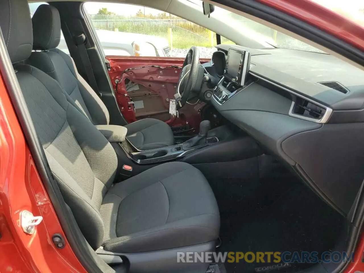 5 fotografías del automóvil dañado 5YFEPRAE2LP053177 TOYOTA COROLLA 2020