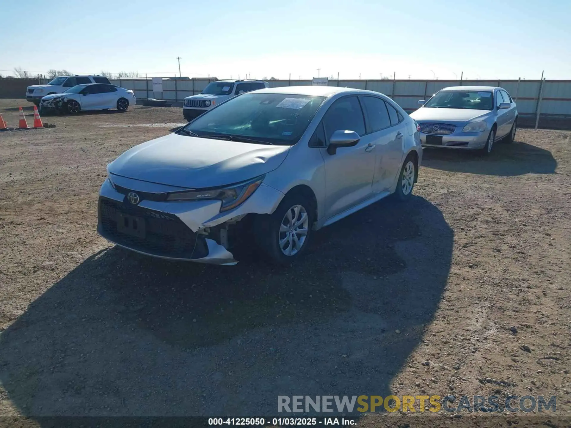 2 fotografías del automóvil dañado 5YFEPRAE2LP058685 TOYOTA COROLLA 2020