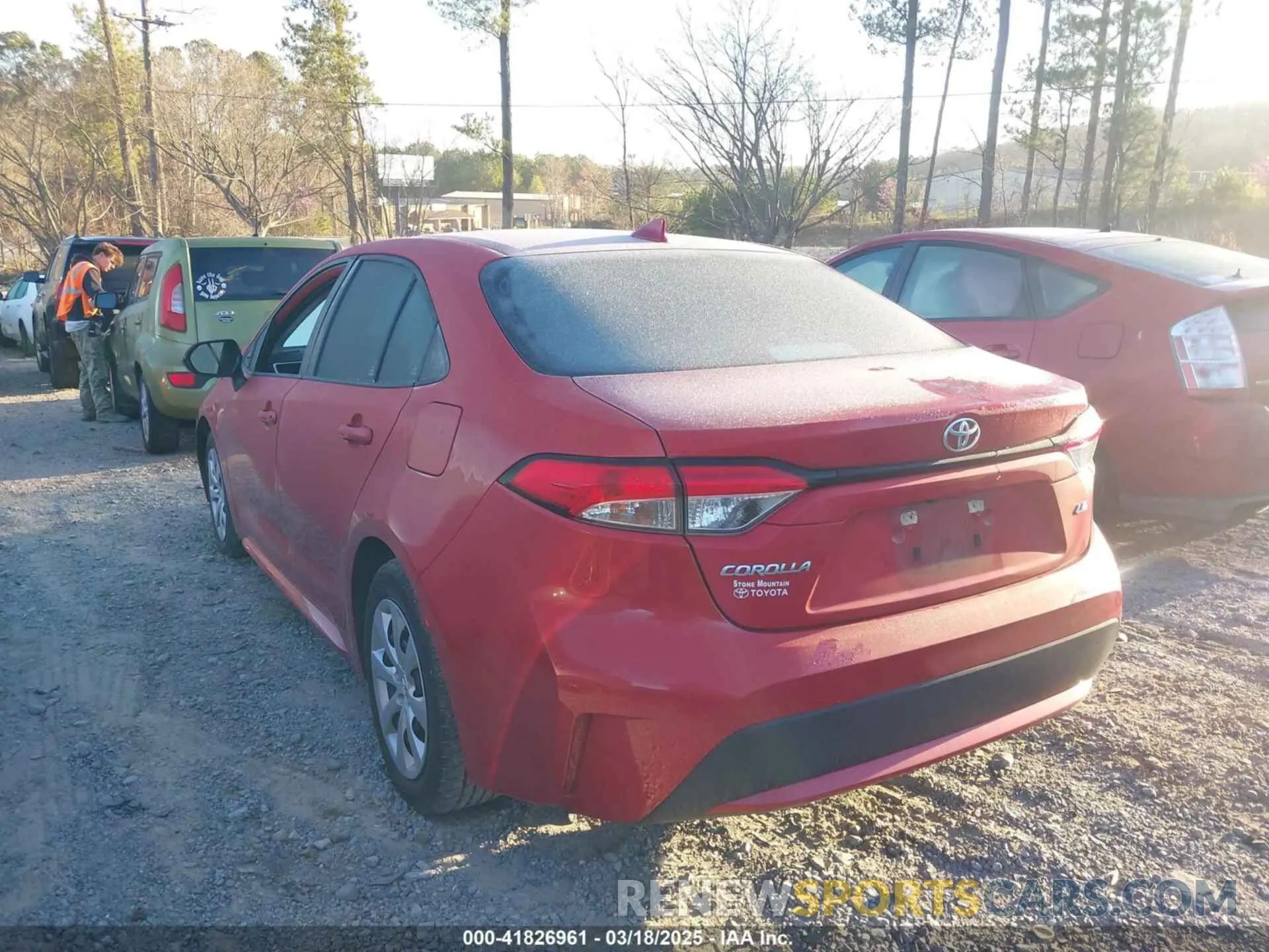 3 fotografías del automóvil dañado 5YFEPRAE2LP066589 TOYOTA COROLLA 2020