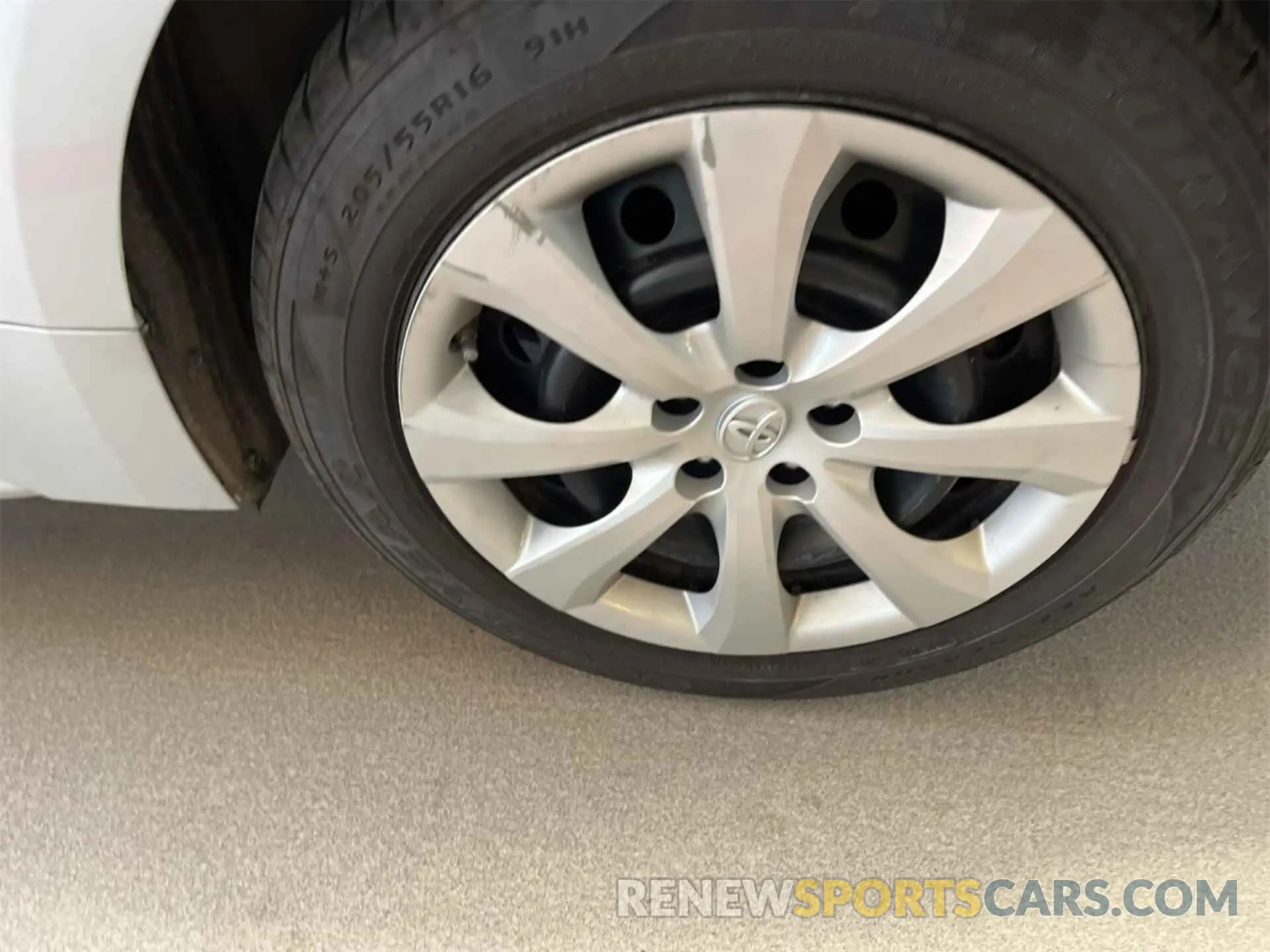 10 fotografías del automóvil dañado 5YFEPRAE2LP073218 TOYOTA COROLLA 2020
