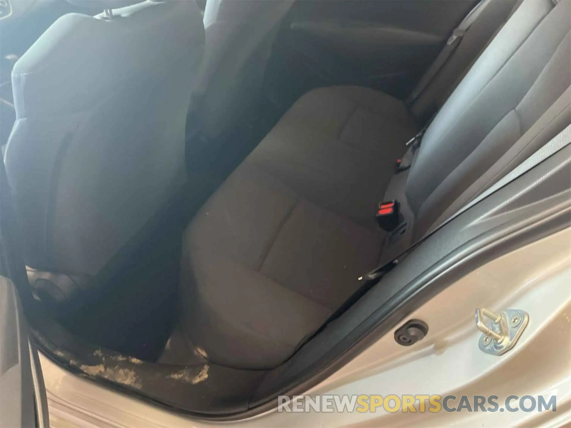 8 fotografías del automóvil dañado 5YFEPRAE2LP073218 TOYOTA COROLLA 2020