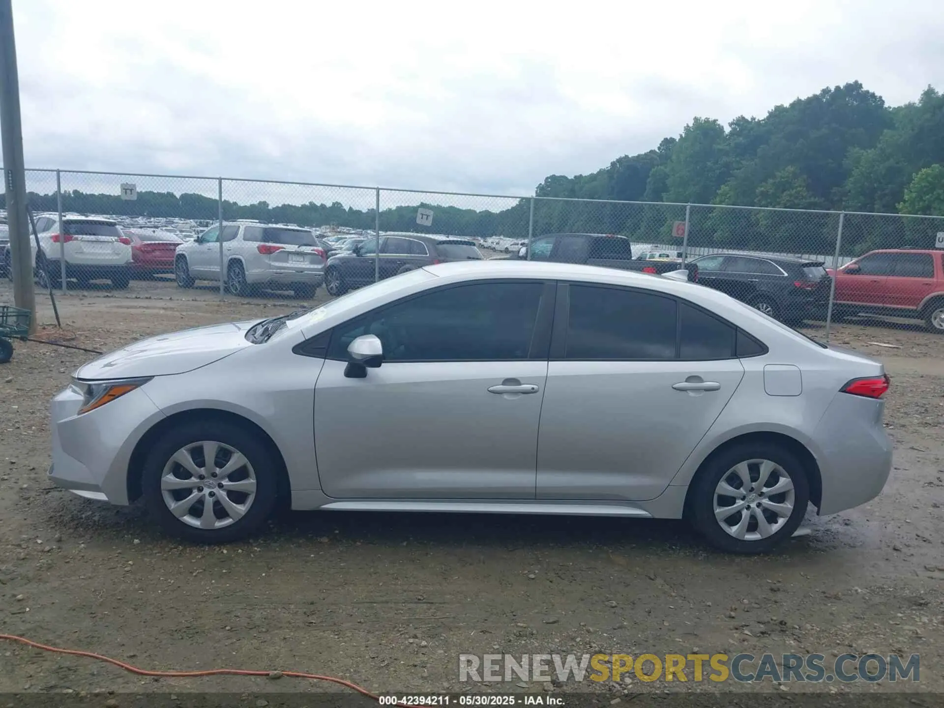 14 fotografías del automóvil dañado 5YFEPRAE2LP084171 TOYOTA COROLLA 2020