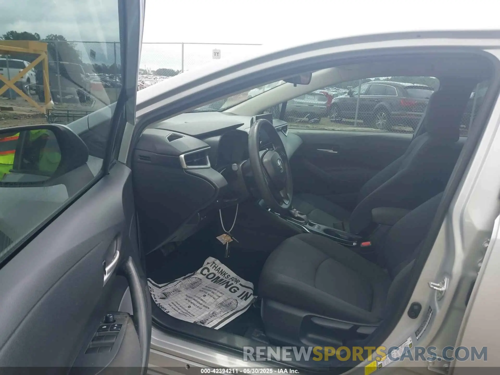 5 fotografías del automóvil dañado 5YFEPRAE2LP084171 TOYOTA COROLLA 2020