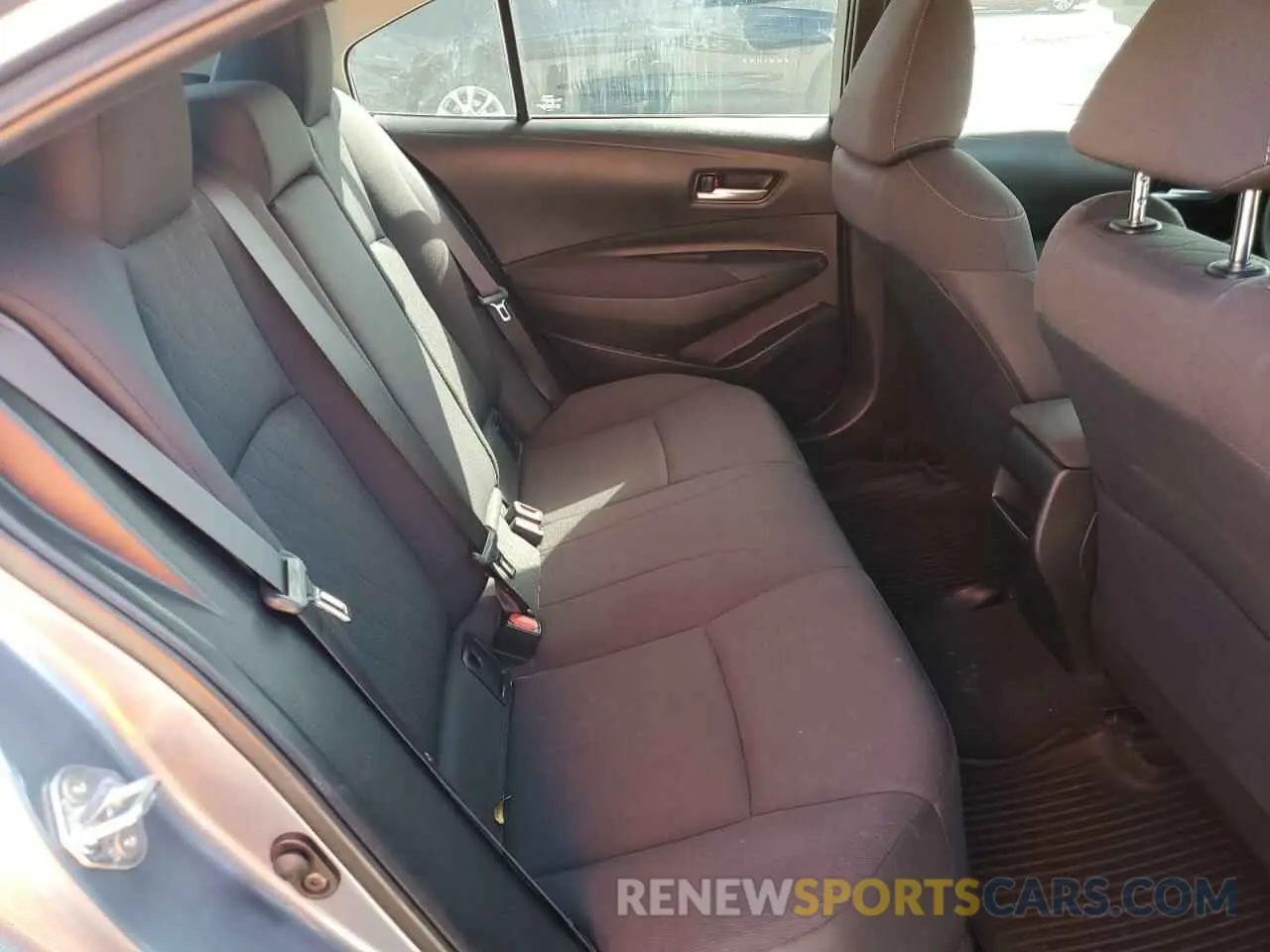 10 fotografías del automóvil dañado 5YFEPRAE2LP092481 TOYOTA COROLLA 2020