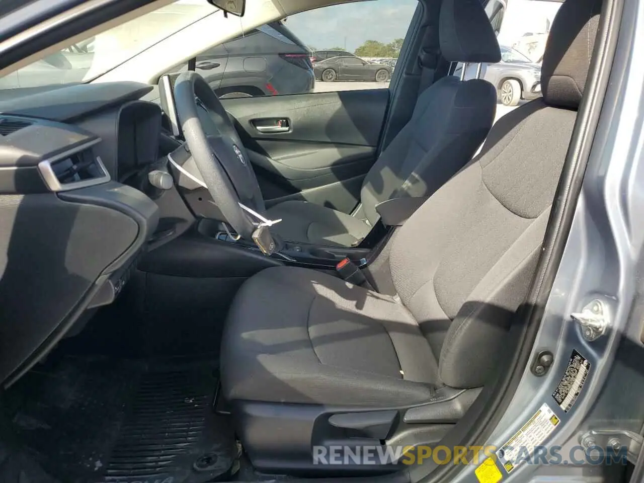 7 fotografías del automóvil dañado 5YFEPRAE2LP092481 TOYOTA COROLLA 2020