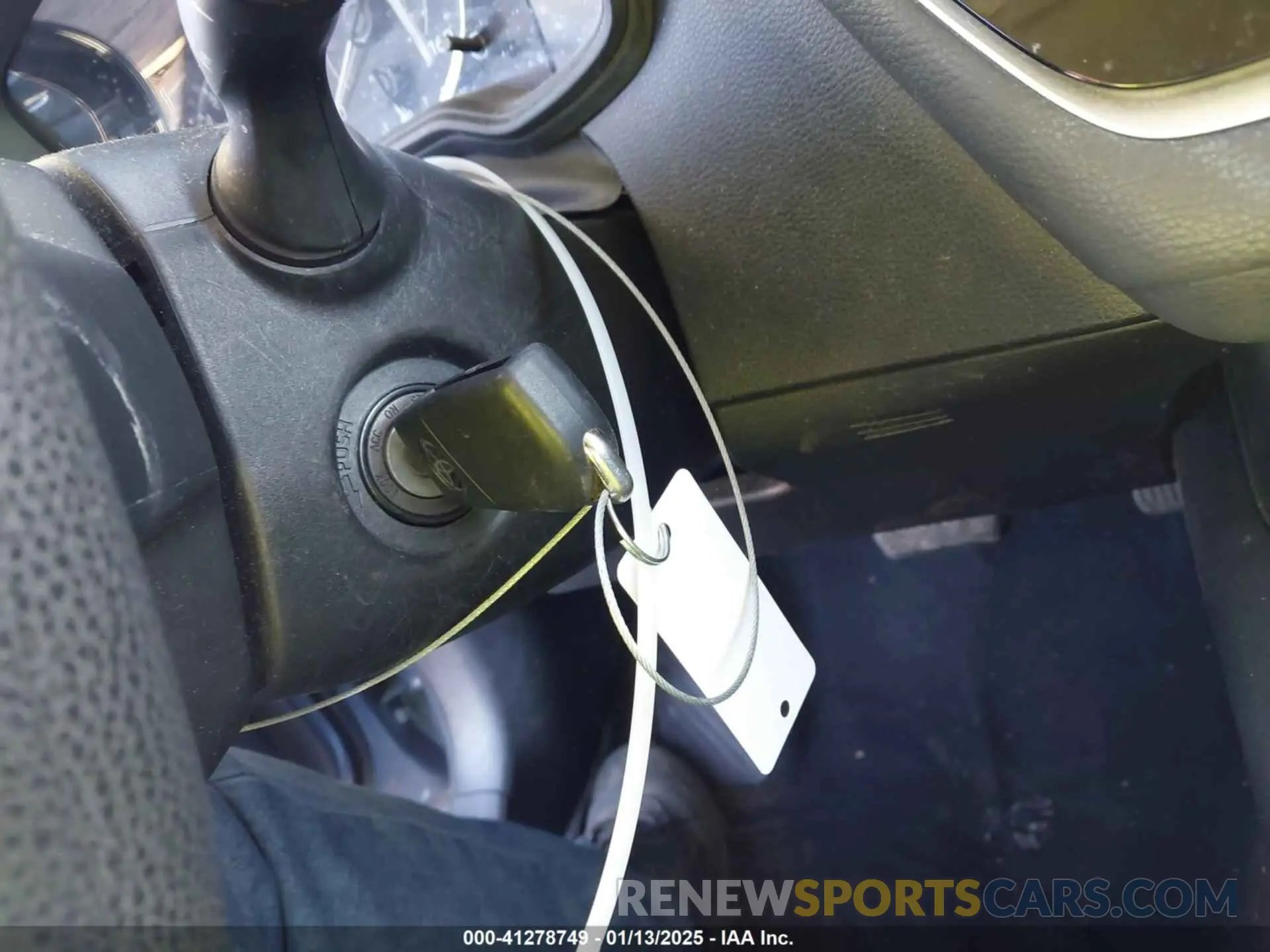 11 fotografías del automóvil dañado 5YFEPRAE2LP096627 TOYOTA COROLLA 2020