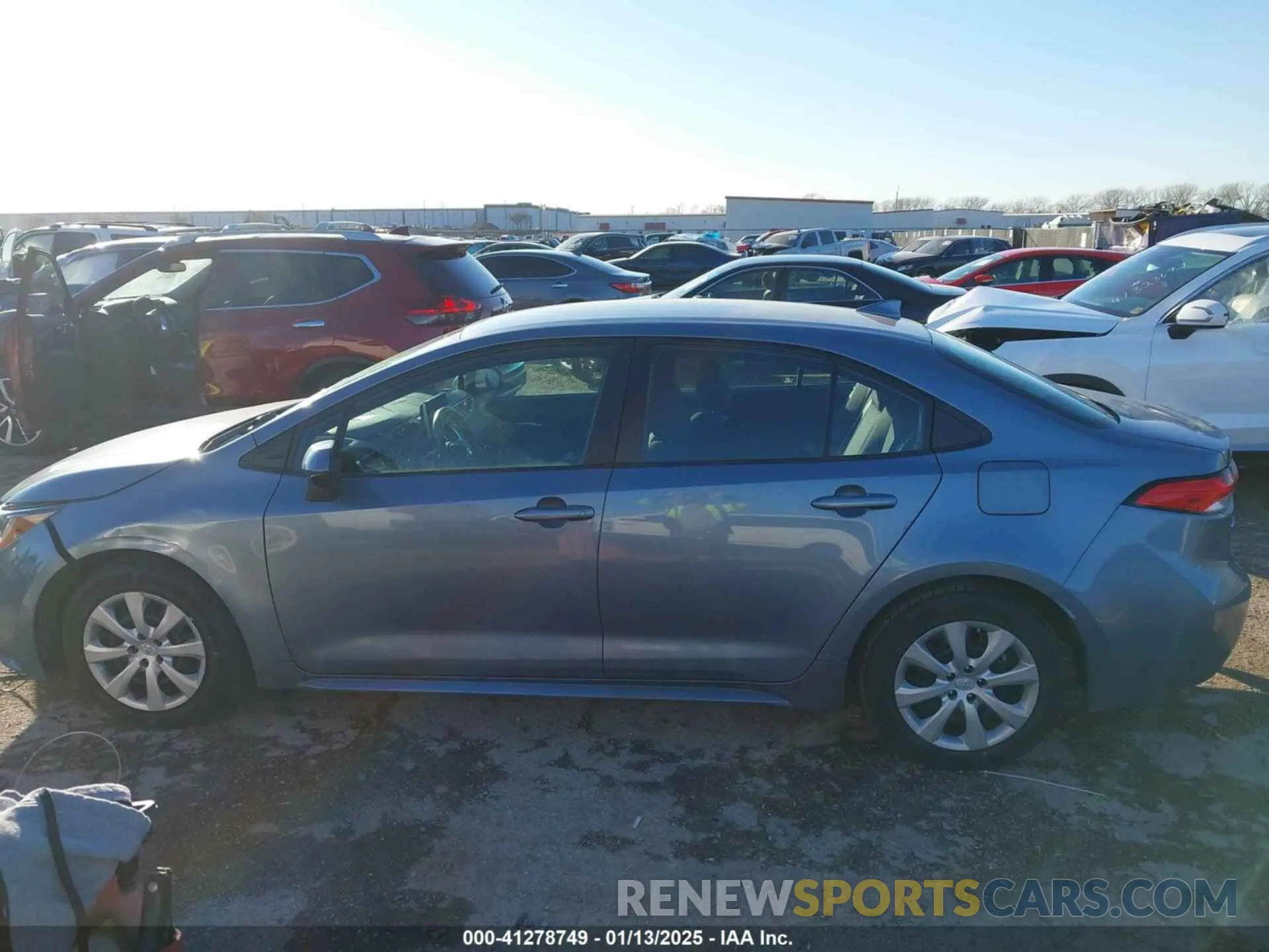 14 fotografías del automóvil dañado 5YFEPRAE2LP096627 TOYOTA COROLLA 2020