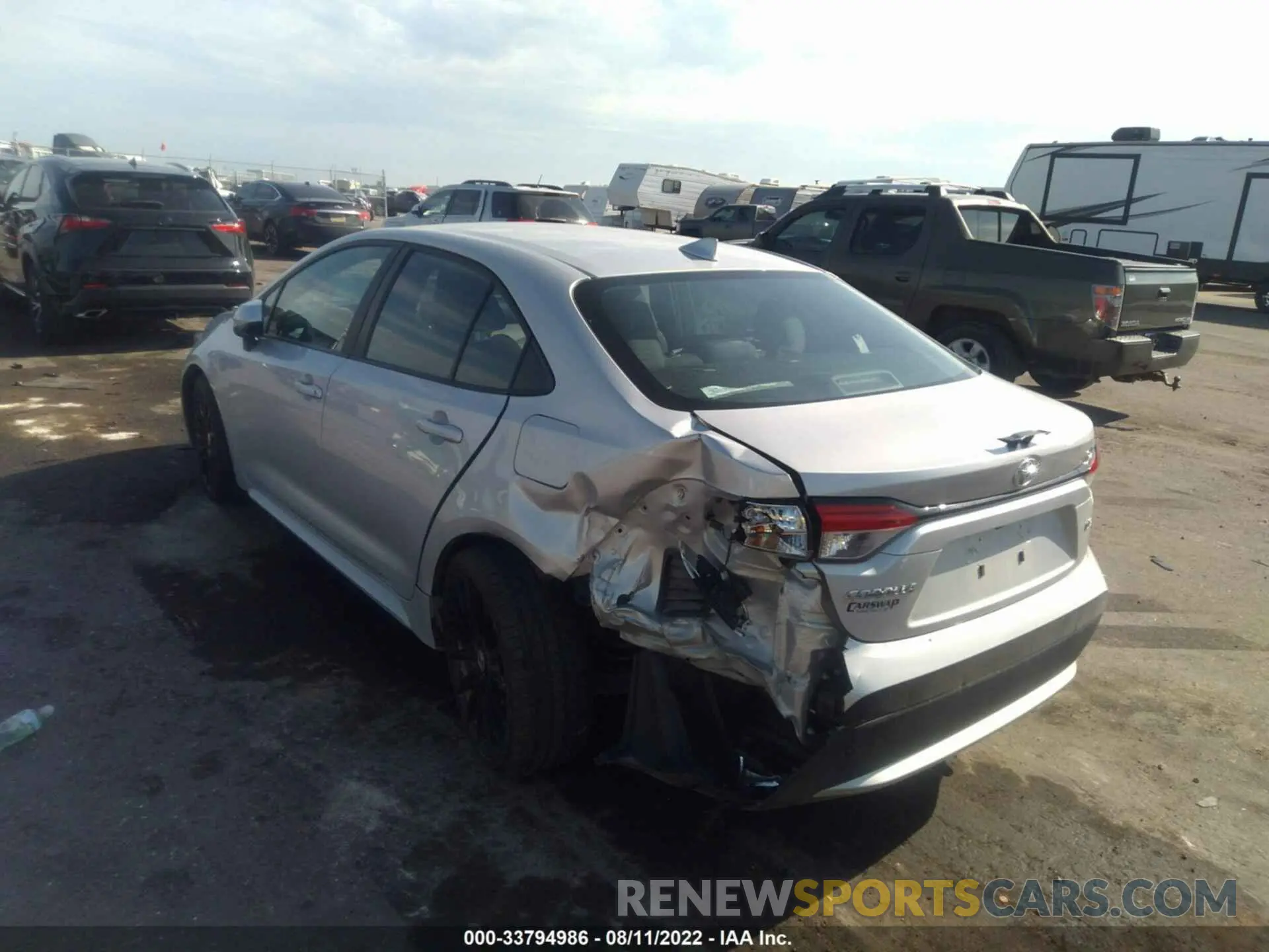 3 fotografías del automóvil dañado 5YFEPRAE2LP098751 TOYOTA COROLLA 2020