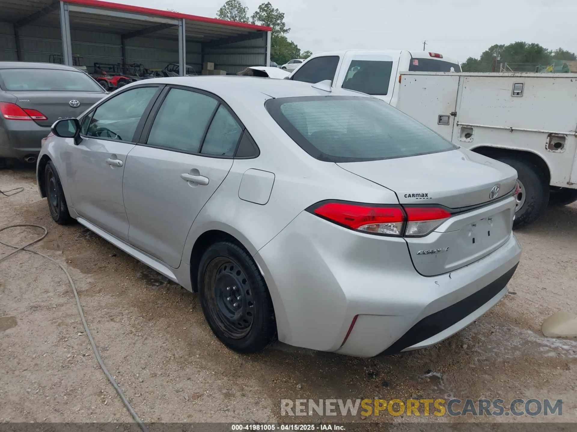 3 fotografías del automóvil dañado 5YFEPRAE2LP106427 TOYOTA COROLLA 2020