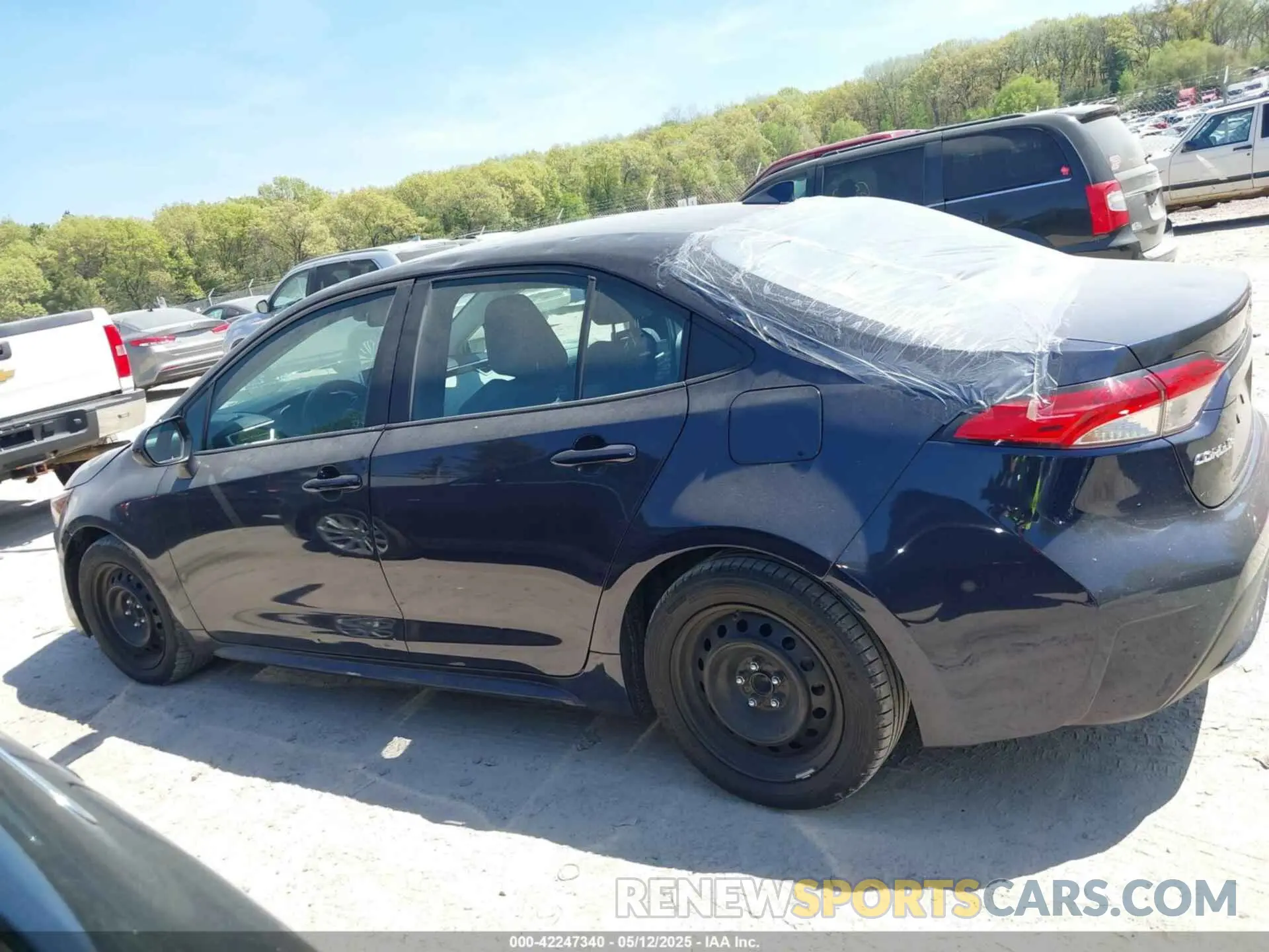 14 fotografías del automóvil dañado 5YFEPRAE2LP108601 TOYOTA COROLLA 2020