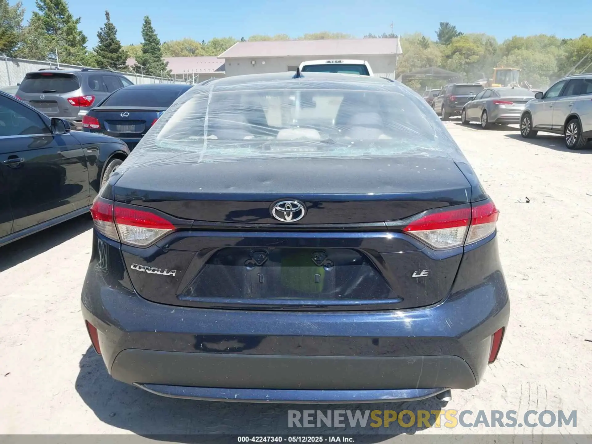 16 fotografías del automóvil dañado 5YFEPRAE2LP108601 TOYOTA COROLLA 2020