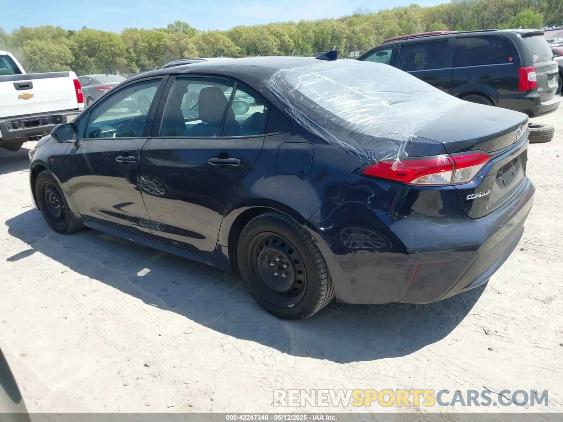 3 fotografías del automóvil dañado 5YFEPRAE2LP108601 TOYOTA COROLLA 2020