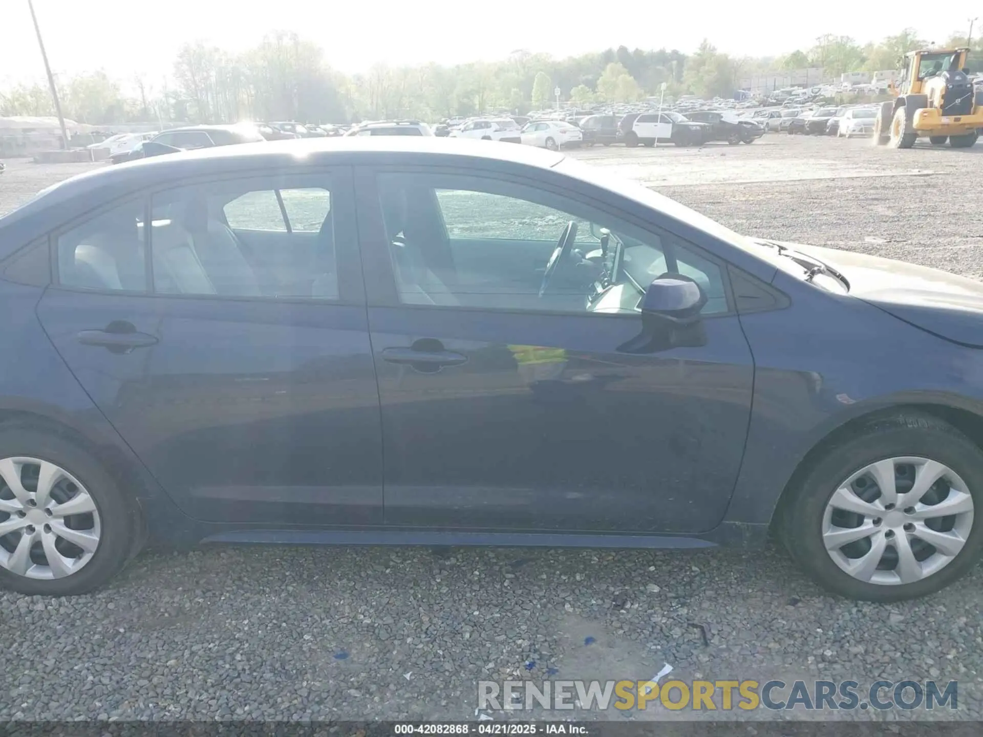 14 fotografías del automóvil dañado 5YFEPRAE2LP110672 TOYOTA COROLLA 2020