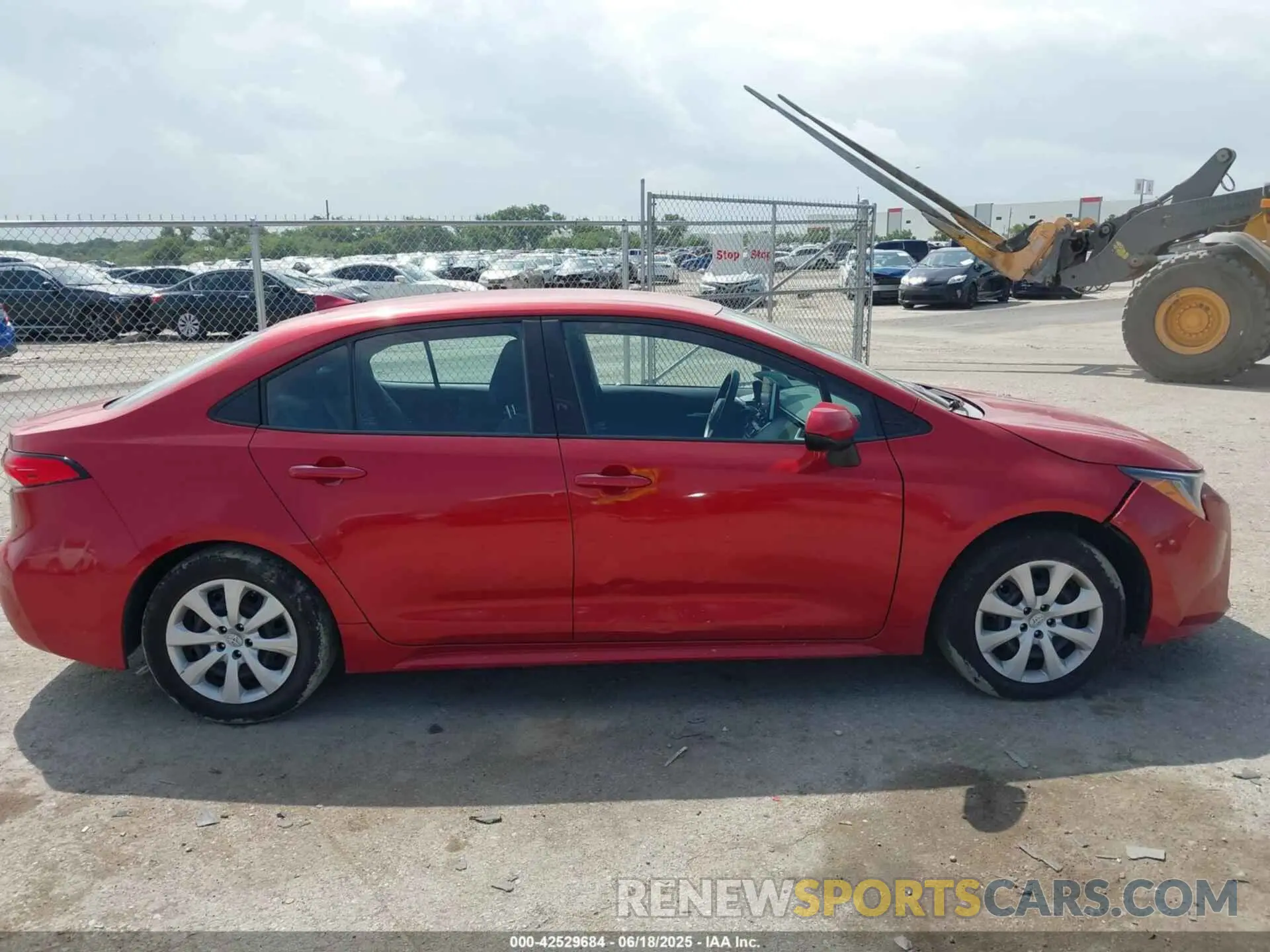 13 fotografías del automóvil dañado 5YFEPRAE2LP123079 TOYOTA COROLLA 2020