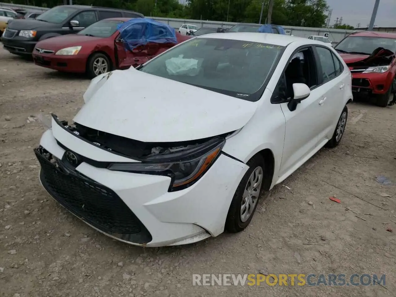 2 fotografías del automóvil dañado 5YFEPRAE2LP125950 TOYOTA COROLLA 2020