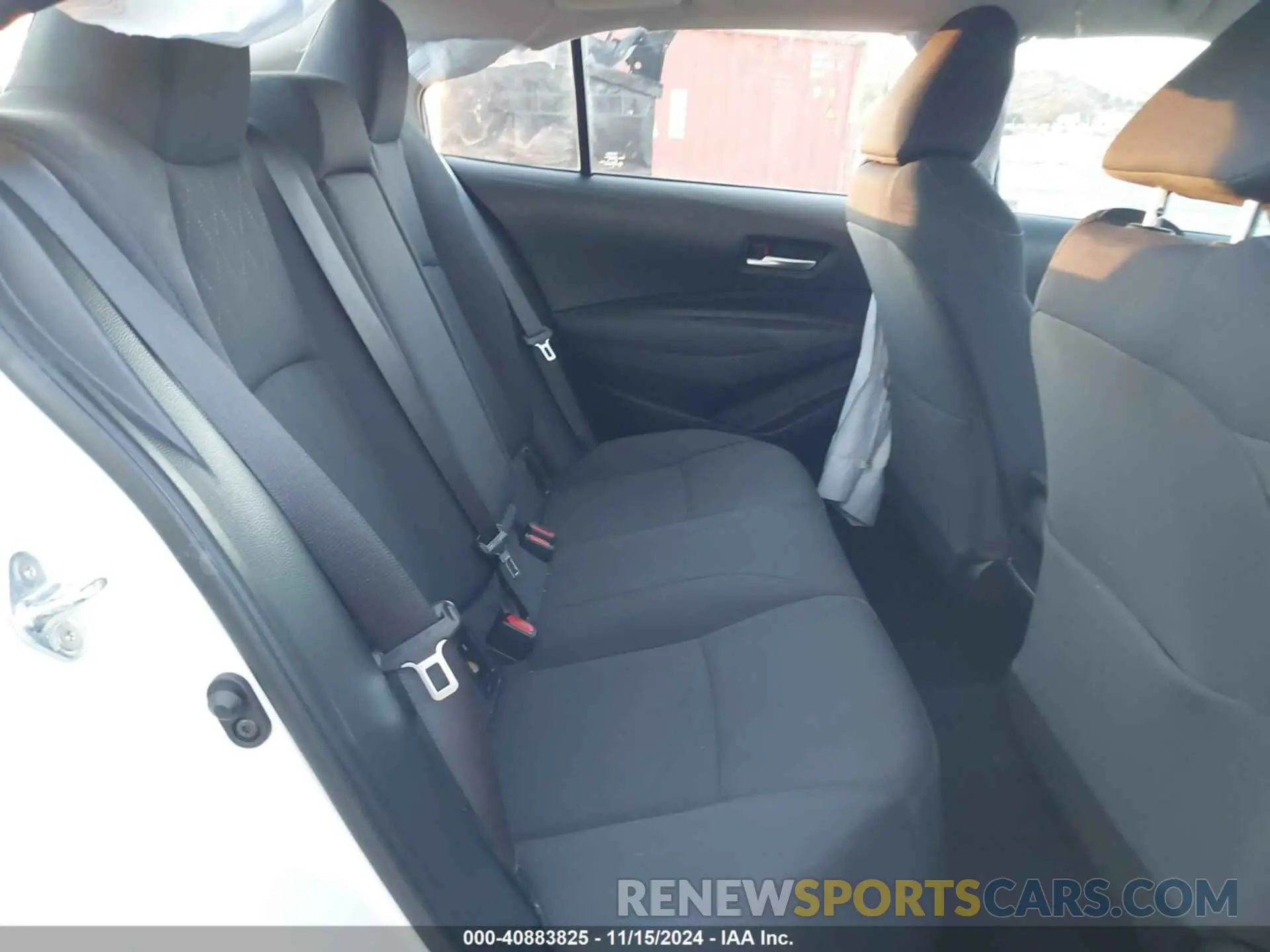 8 fotografías del automóvil dañado 5YFEPRAE2LP126354 TOYOTA COROLLA 2020