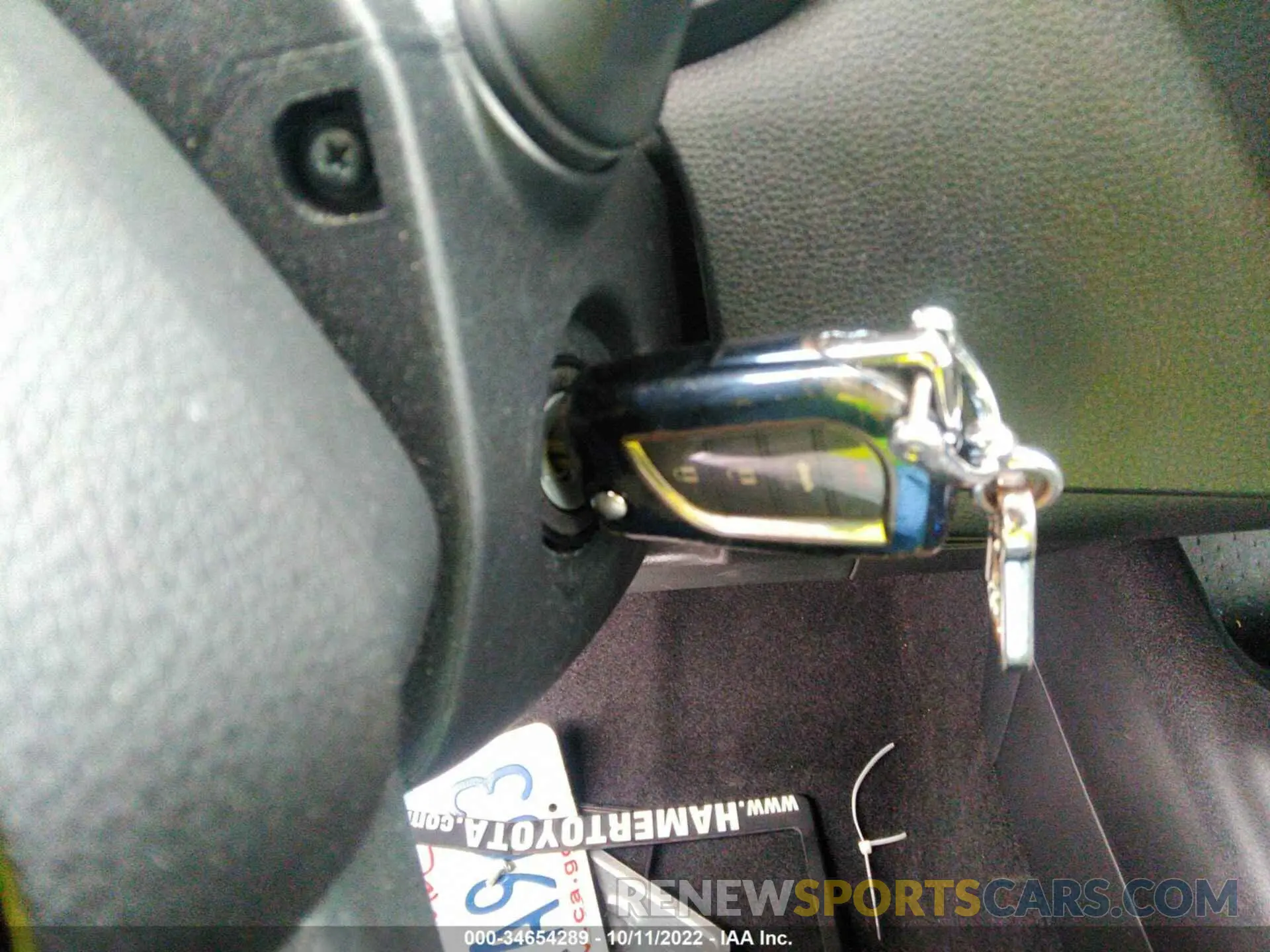 11 fotografías del automóvil dañado 5YFEPRAE2LP130355 TOYOTA COROLLA 2020