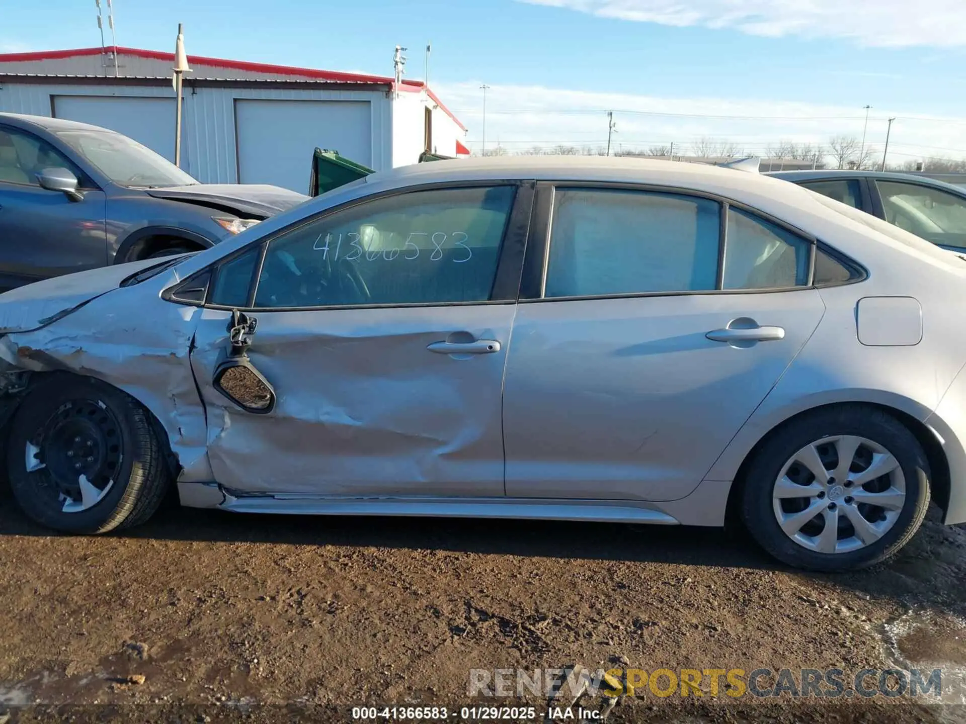 14 fotografías del automóvil dañado 5YFEPRAE2LP132154 TOYOTA COROLLA 2020