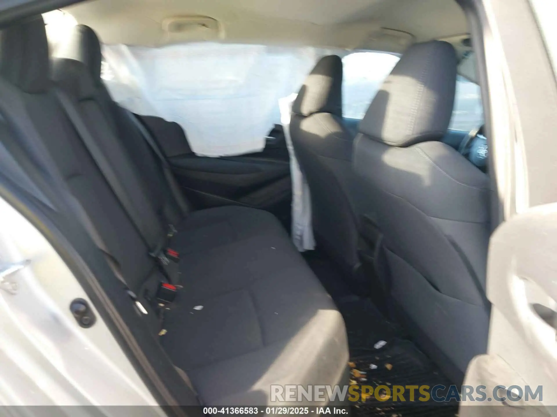 8 fotografías del automóvil dañado 5YFEPRAE2LP132154 TOYOTA COROLLA 2020