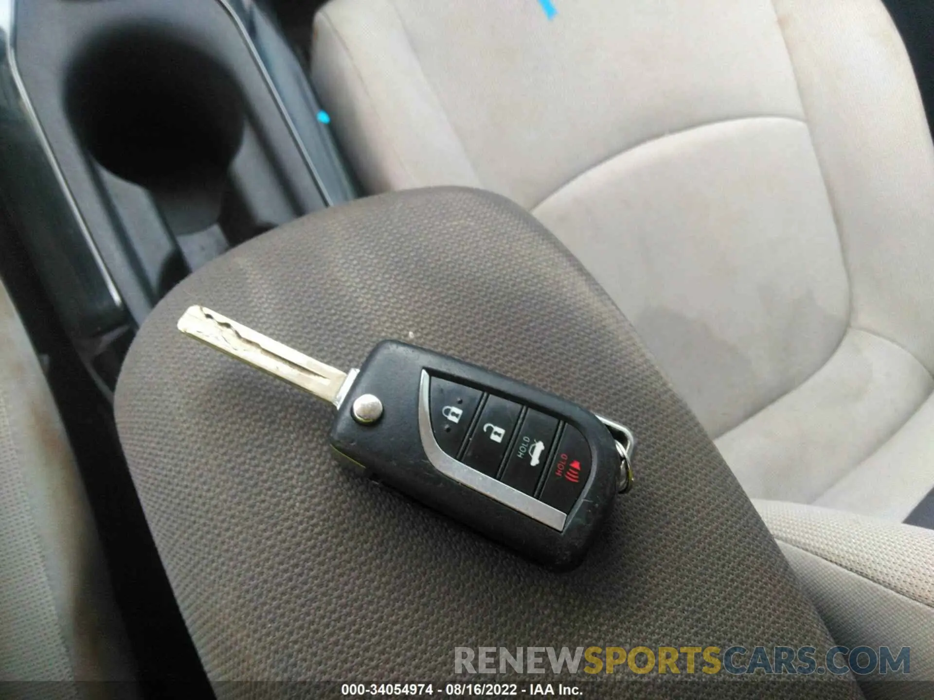 11 fotografías del automóvil dañado 5YFEPRAE2LP140268 TOYOTA COROLLA 2020