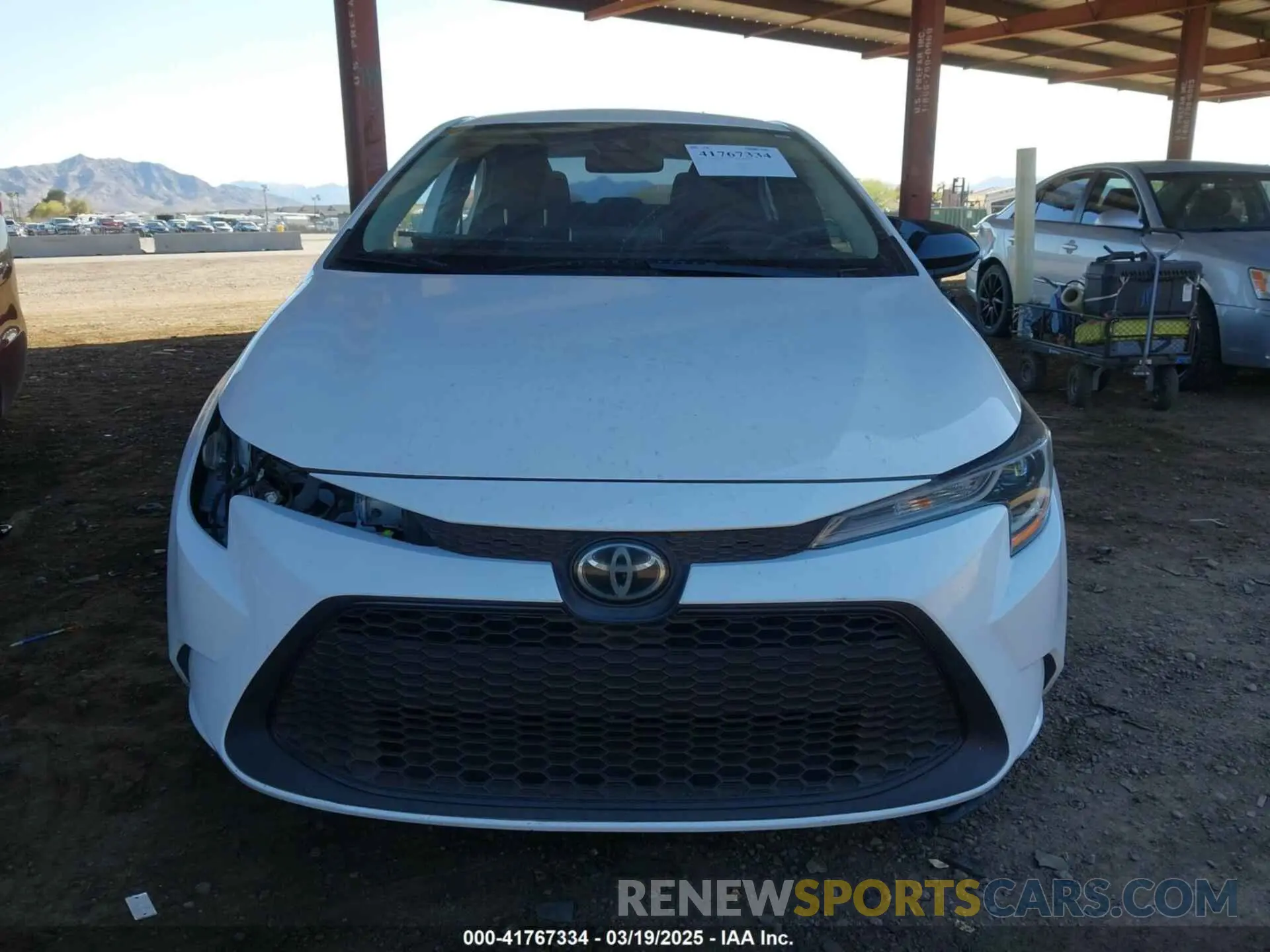 13 fotografías del automóvil dañado 5YFEPRAE2LP144904 TOYOTA COROLLA 2020