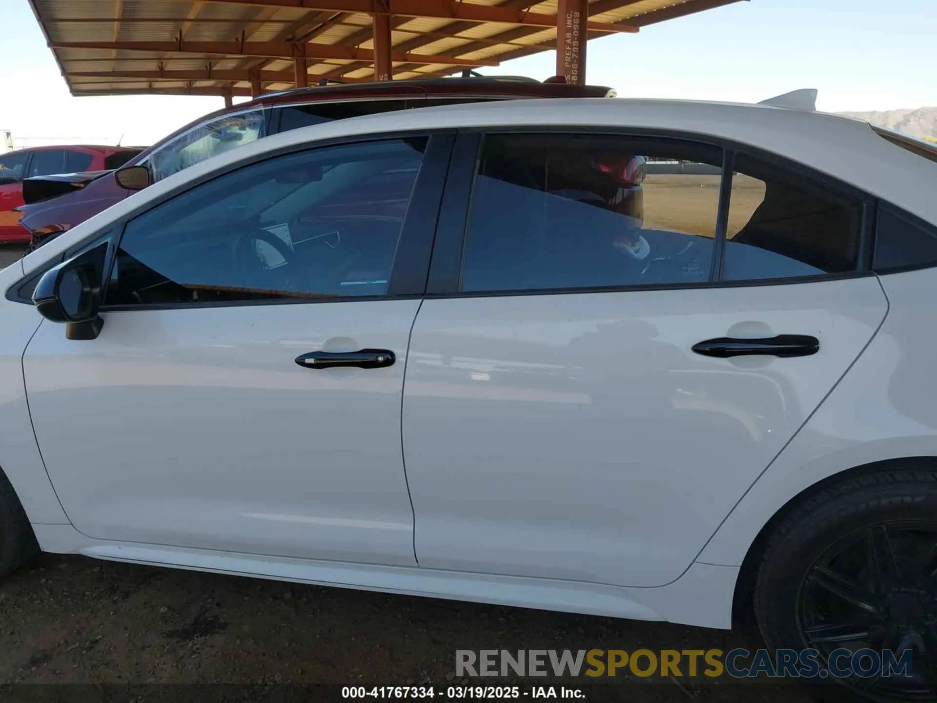 15 fotografías del automóvil dañado 5YFEPRAE2LP144904 TOYOTA COROLLA 2020