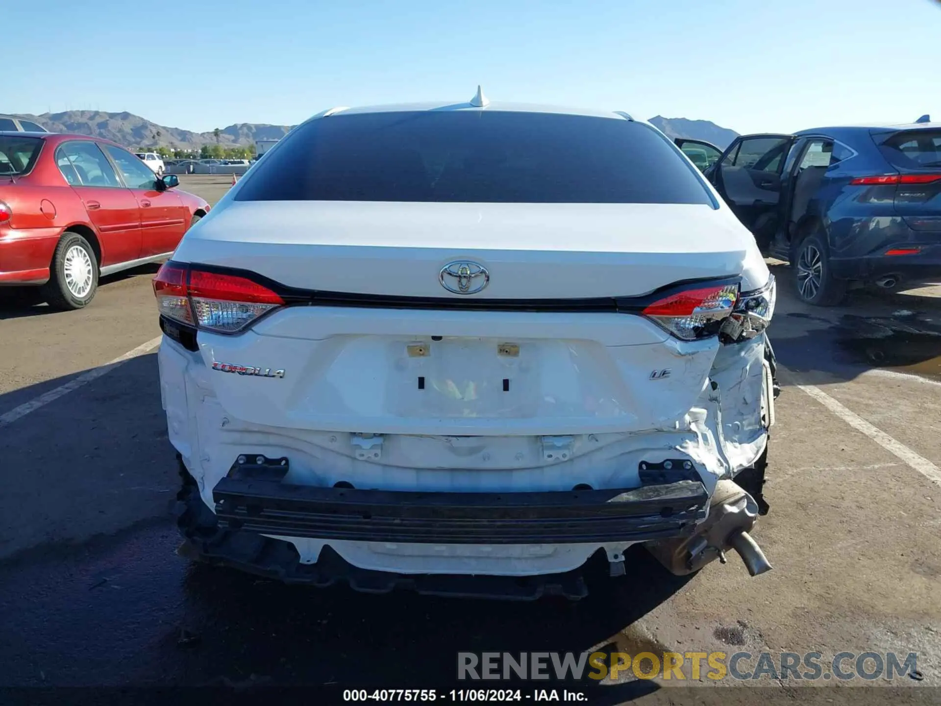 16 fotografías del automóvil dañado 5YFEPRAE3LP012718 TOYOTA COROLLA 2020