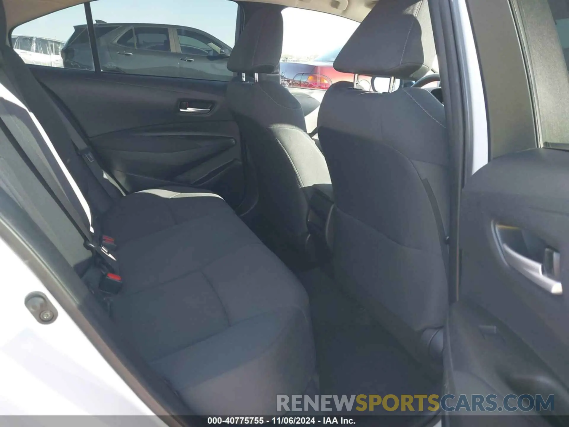 8 fotografías del automóvil dañado 5YFEPRAE3LP012718 TOYOTA COROLLA 2020
