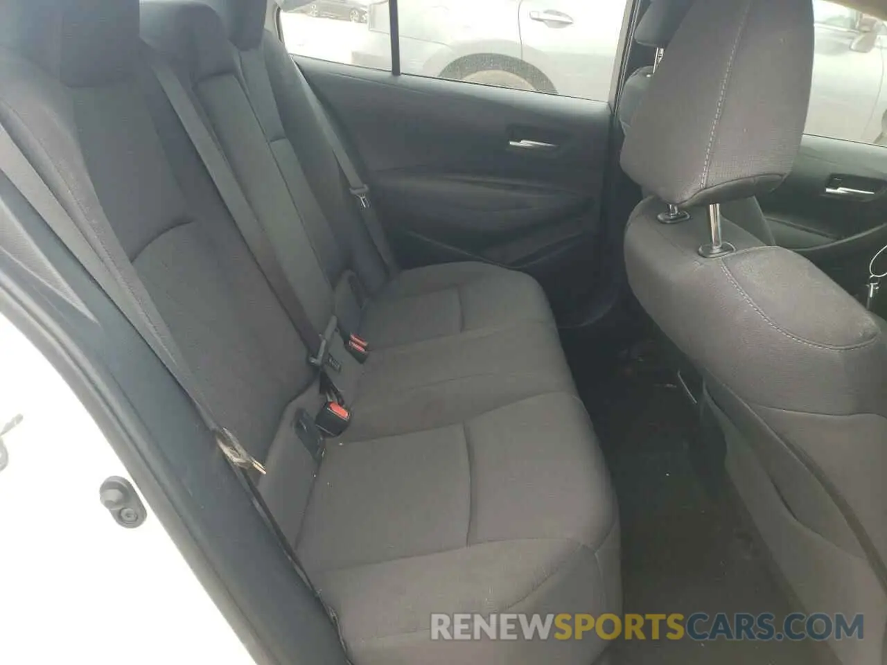 10 fotografías del automóvil dañado 5YFEPRAE3LP026585 TOYOTA COROLLA 2020