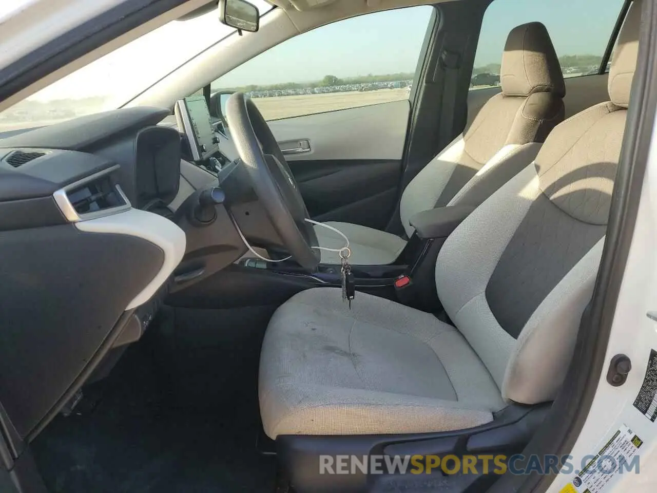 7 fotografías del automóvil dañado 5YFEPRAE3LP033777 TOYOTA COROLLA 2020