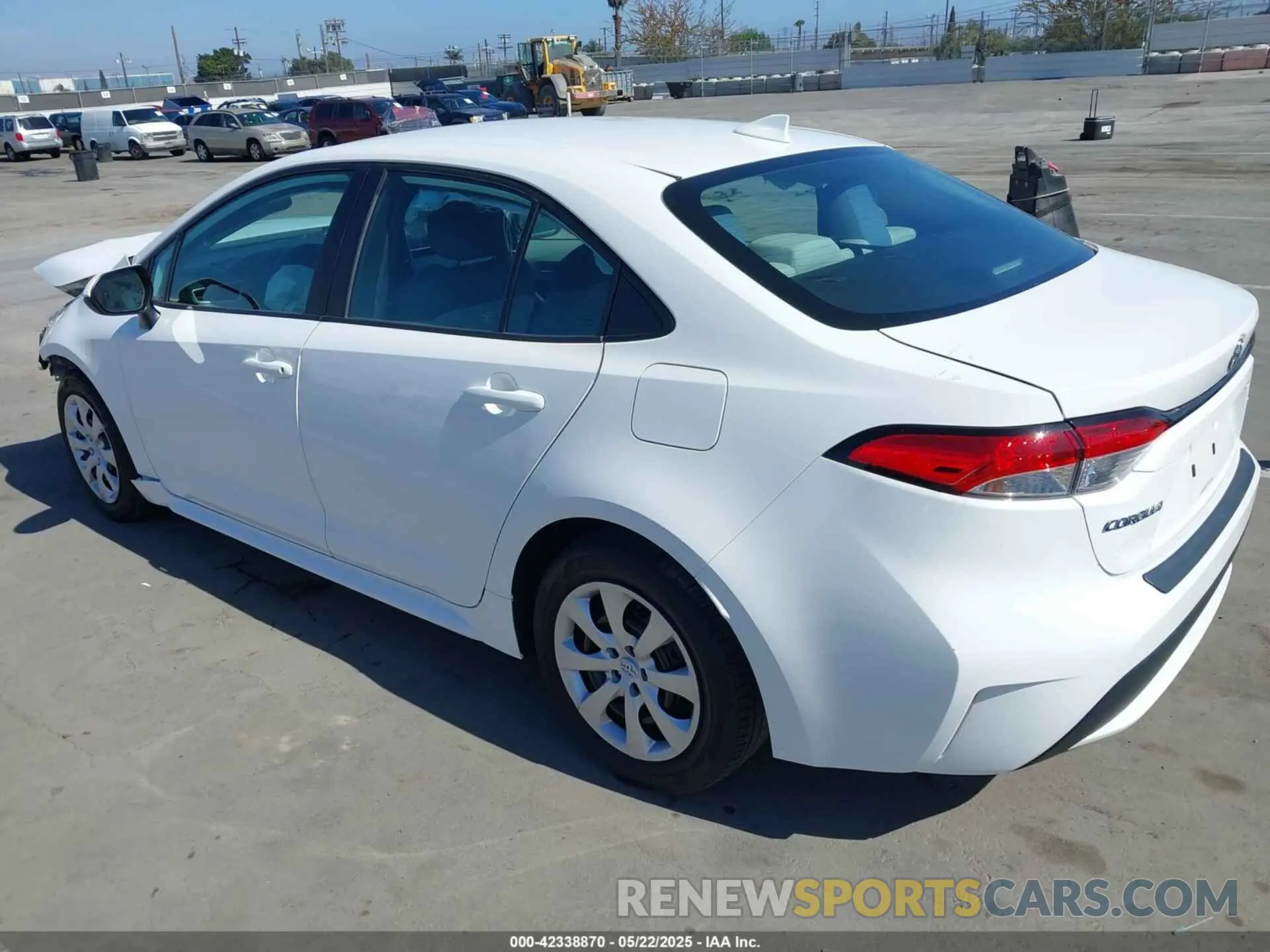 3 fotografías del automóvil dañado 5YFEPRAE3LP039367 TOYOTA COROLLA 2020