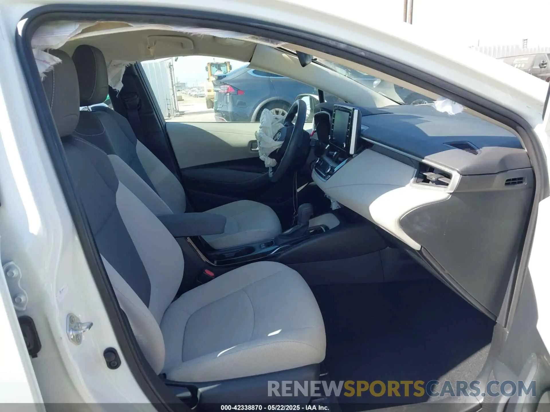 5 fotografías del automóvil dañado 5YFEPRAE3LP039367 TOYOTA COROLLA 2020