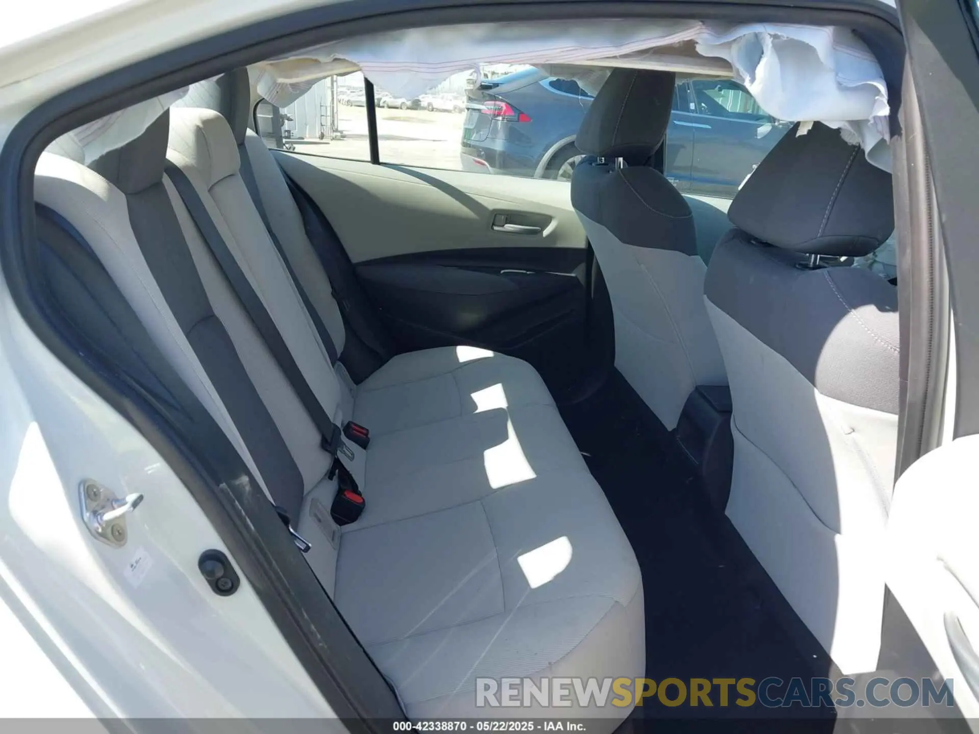 8 fotografías del automóvil dañado 5YFEPRAE3LP039367 TOYOTA COROLLA 2020