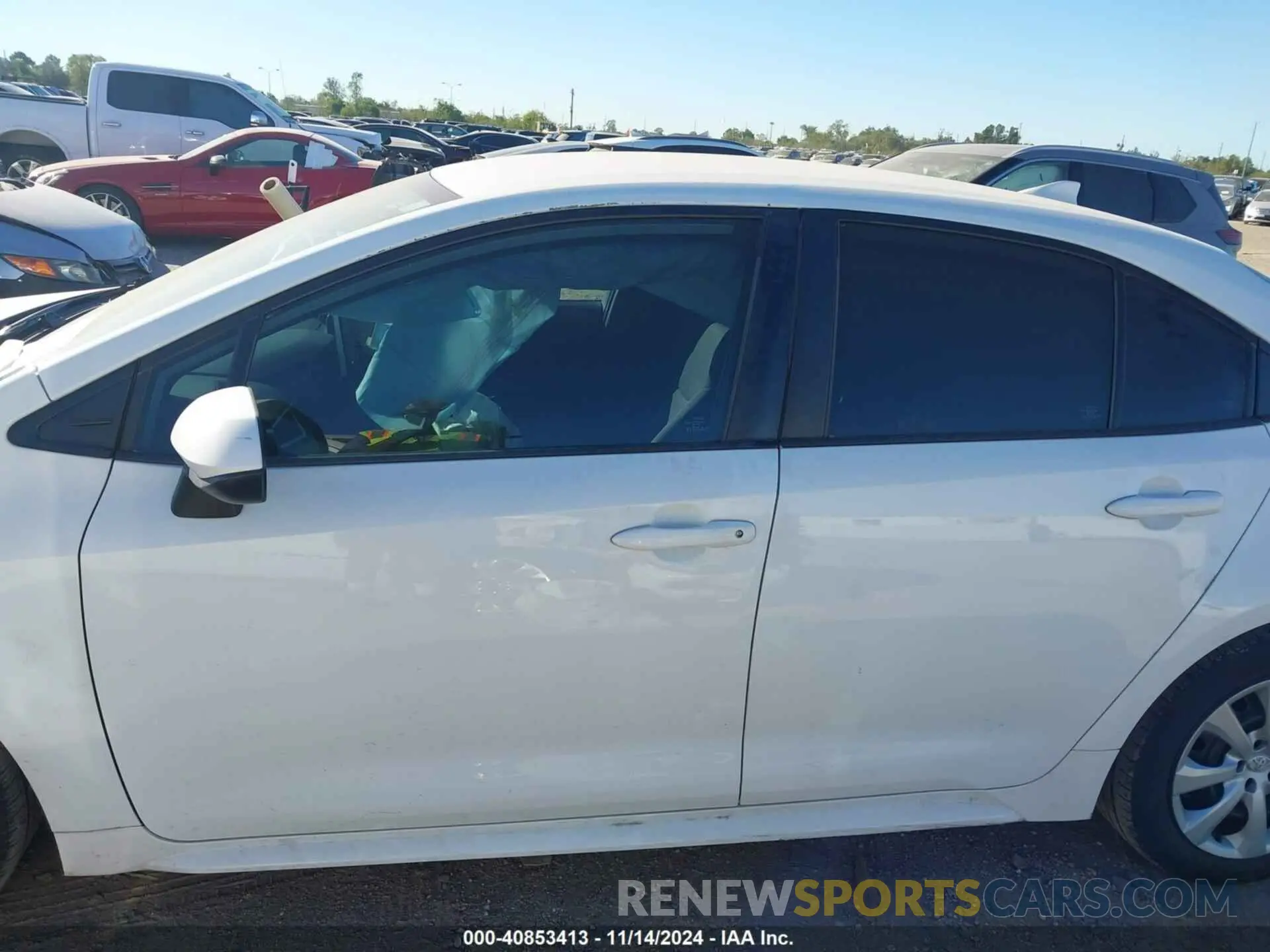 14 fotografías del automóvil dañado 5YFEPRAE3LP047405 TOYOTA COROLLA 2020