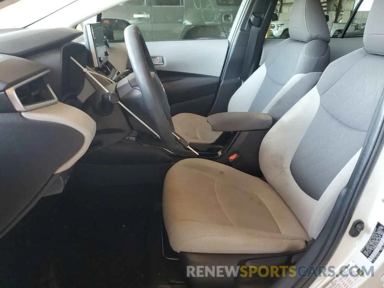 7 fotografías del automóvil dañado 5YFEPRAE3LP061711 TOYOTA COROLLA 2020